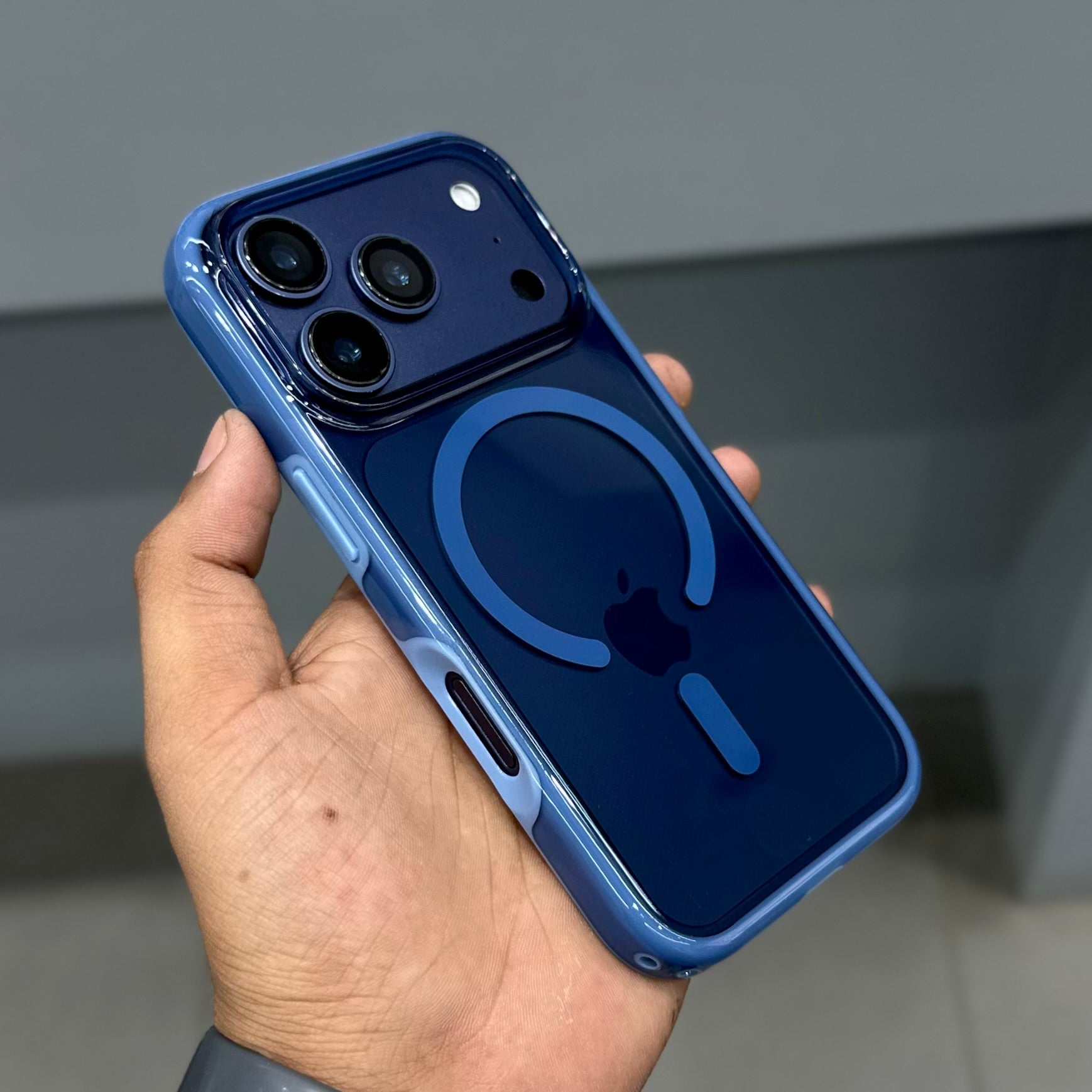 CMAQ ORBIT MAGSAFE CASE - BLUE ( No. 3613 )