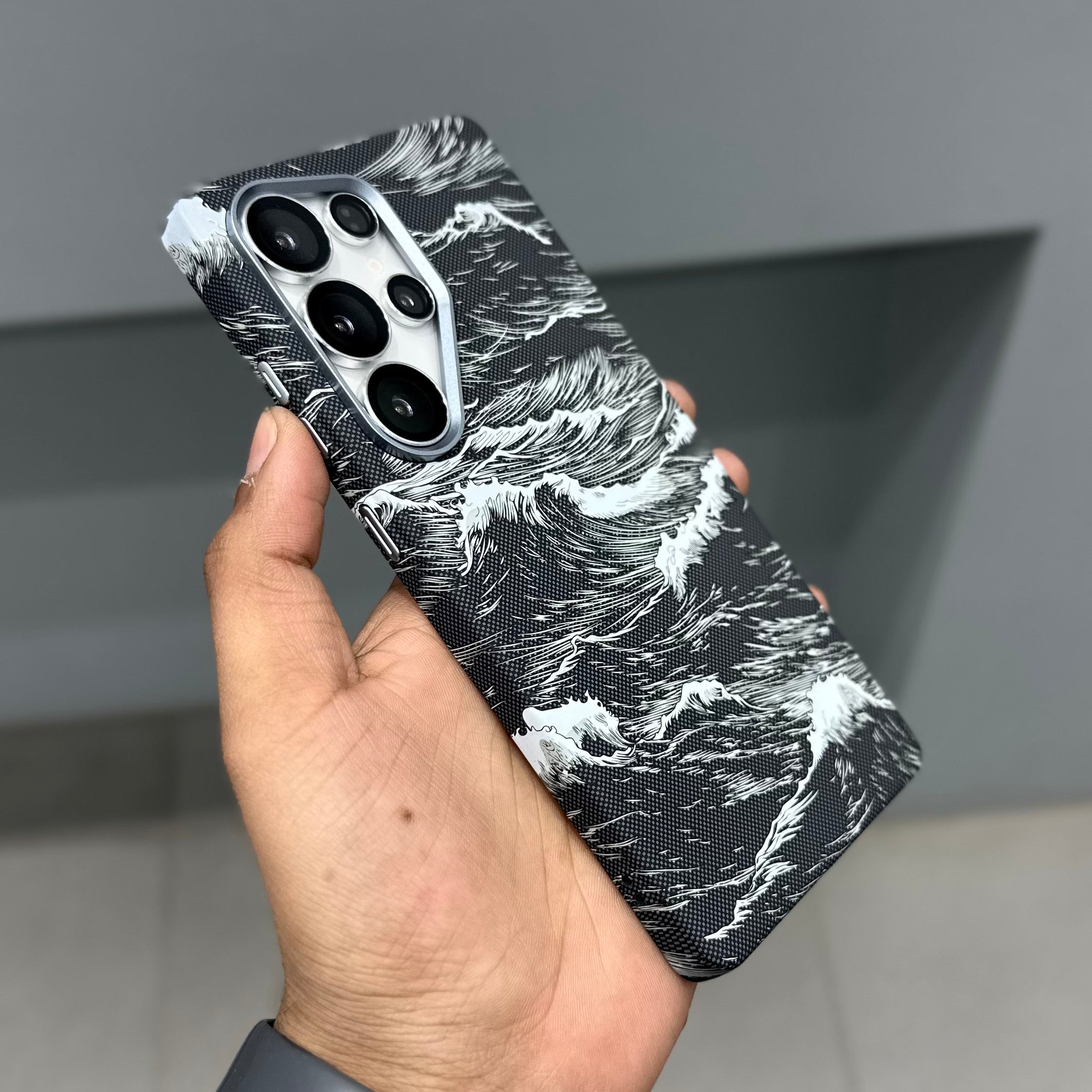 FREE AIR CARBON WAVE - BLACK ( No. 3119 ) Mobile Case by CoverMeUp - Style 2