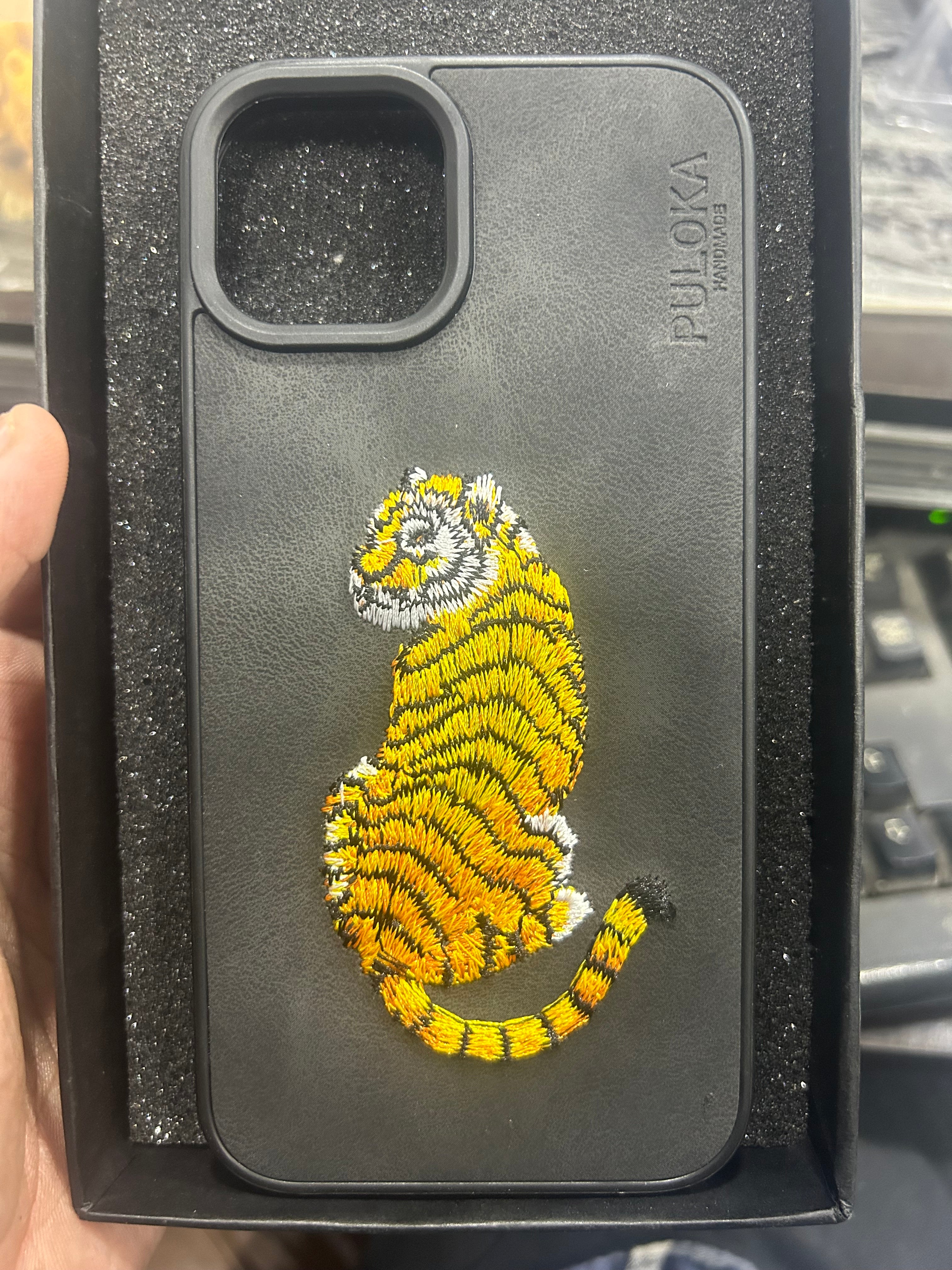 Handmade Stitched Tiger Leather Embroidered Back Case for iPhone