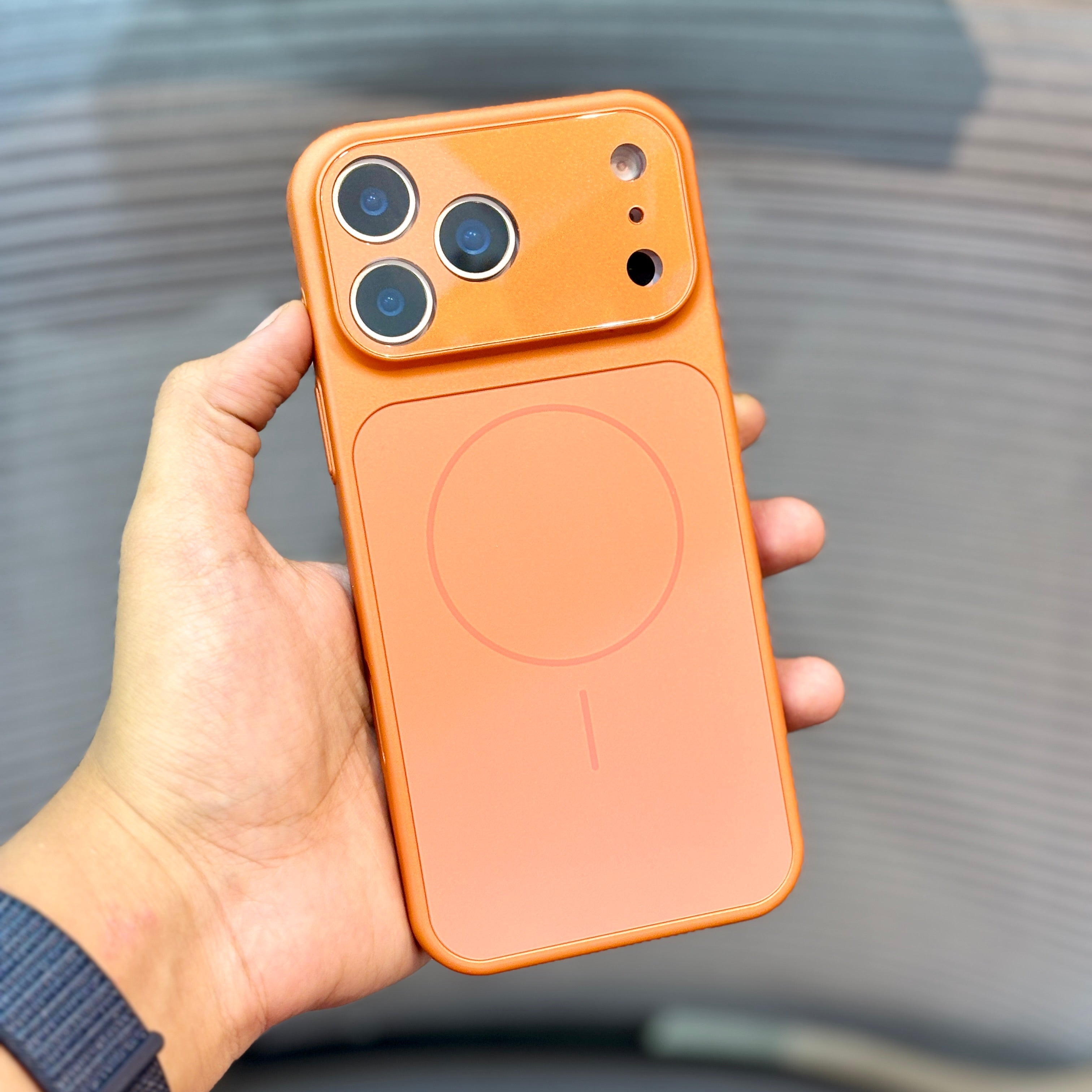 Protective Apple iPhone Back Cover - CoreGuard MagSafe iPhone 16 Series Case - Style 5