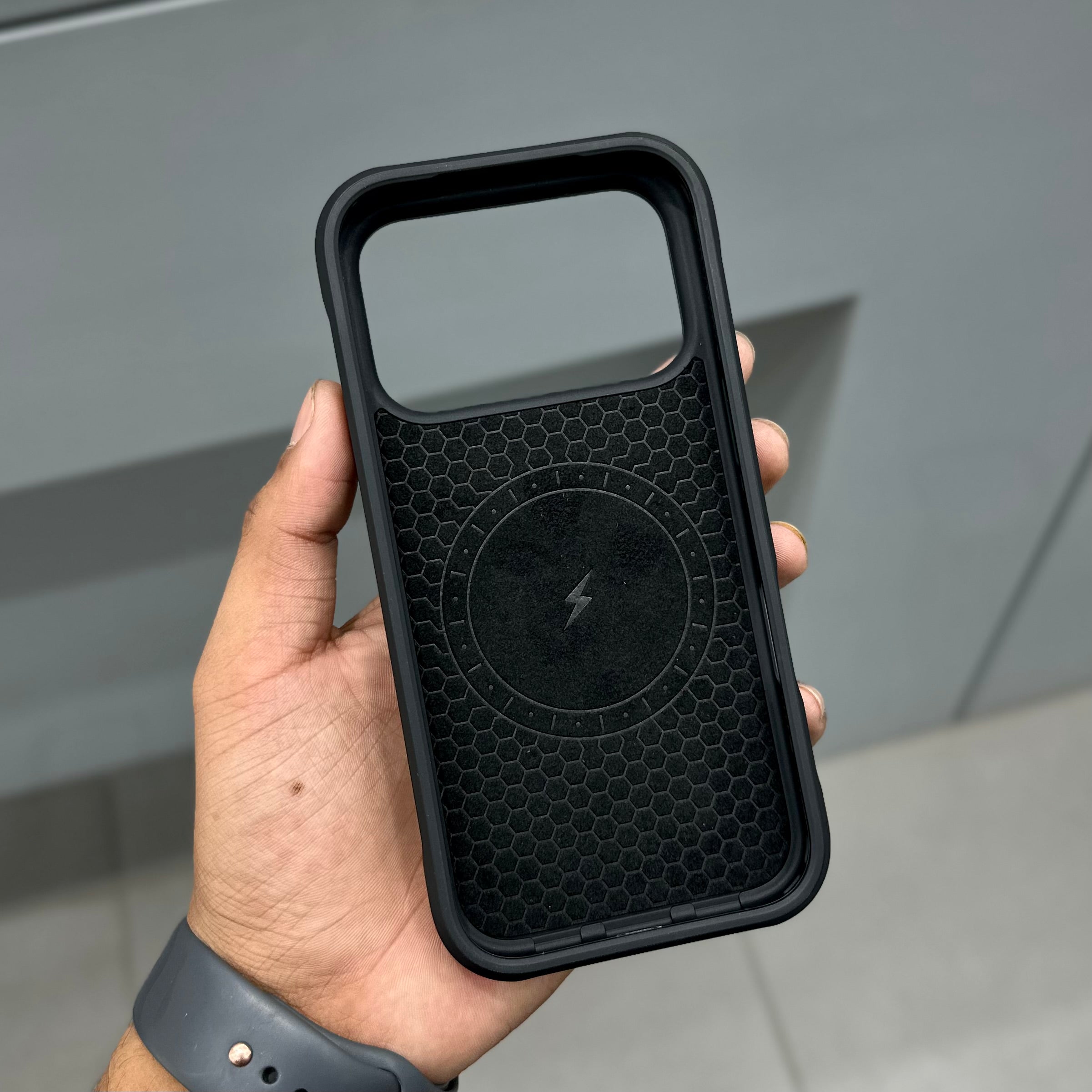 LAZY BOAT SHADOW GUARD WITH MAGSAFE CASE - BLACK ( No. 2596 )