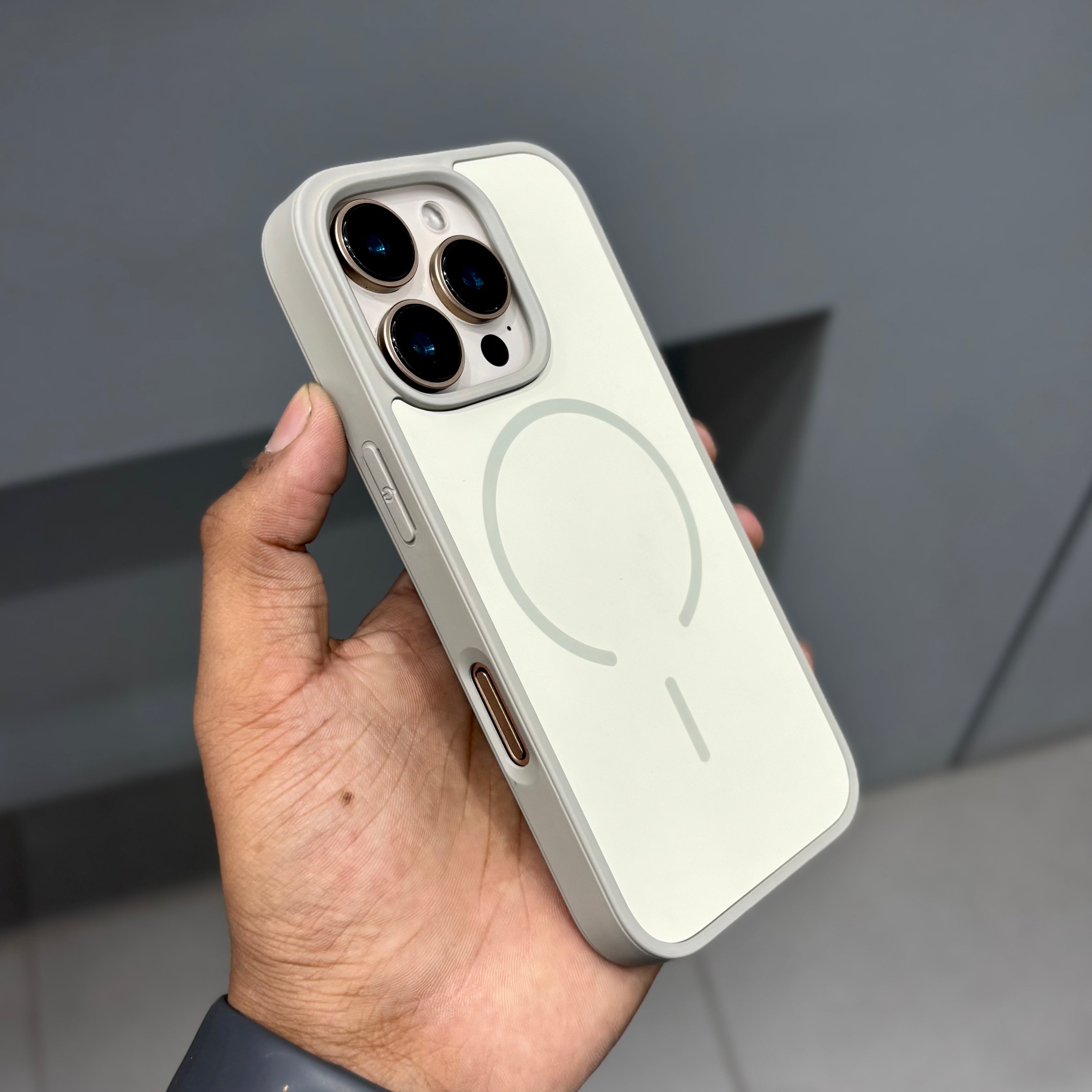 HAMURU SKIN FEELCASE MAGSAFE - BEIGE ( No. 2380 ) Mobile Case by CoverMeUp - Style 2