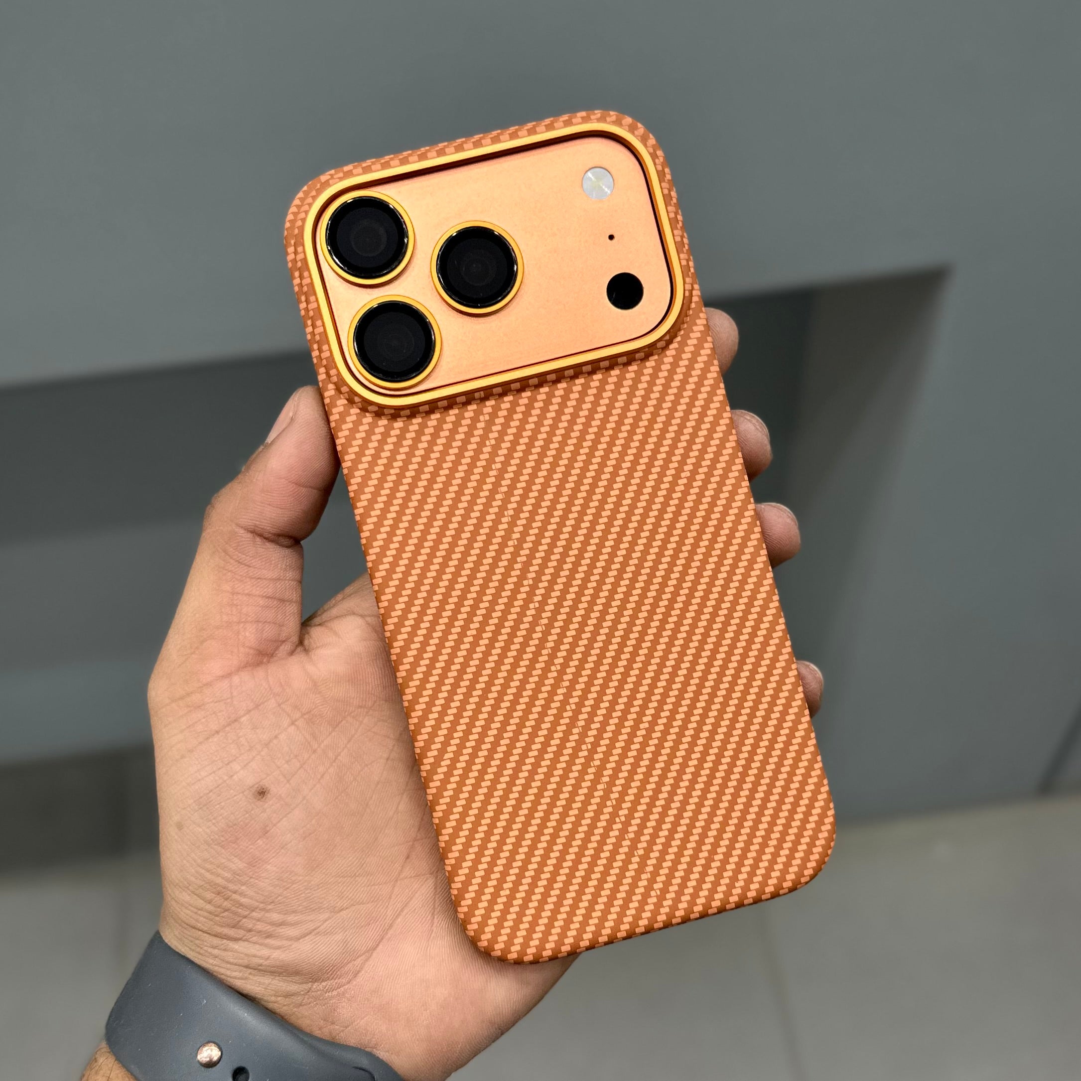 ICON CARBON CASE - ORANGE ( No. 3059 ) Mobile Case by CoverMeUp
