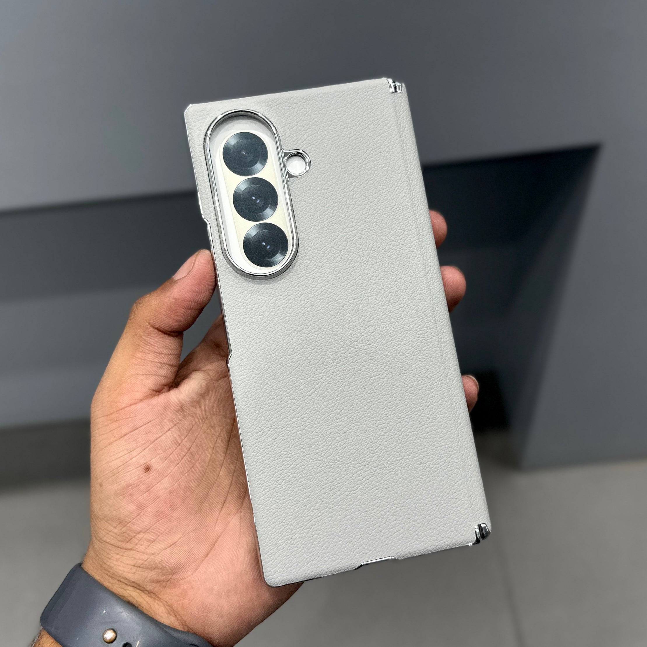DYNAMYK VEGAN LEATHER CASE - GREY ( No. 3845 )