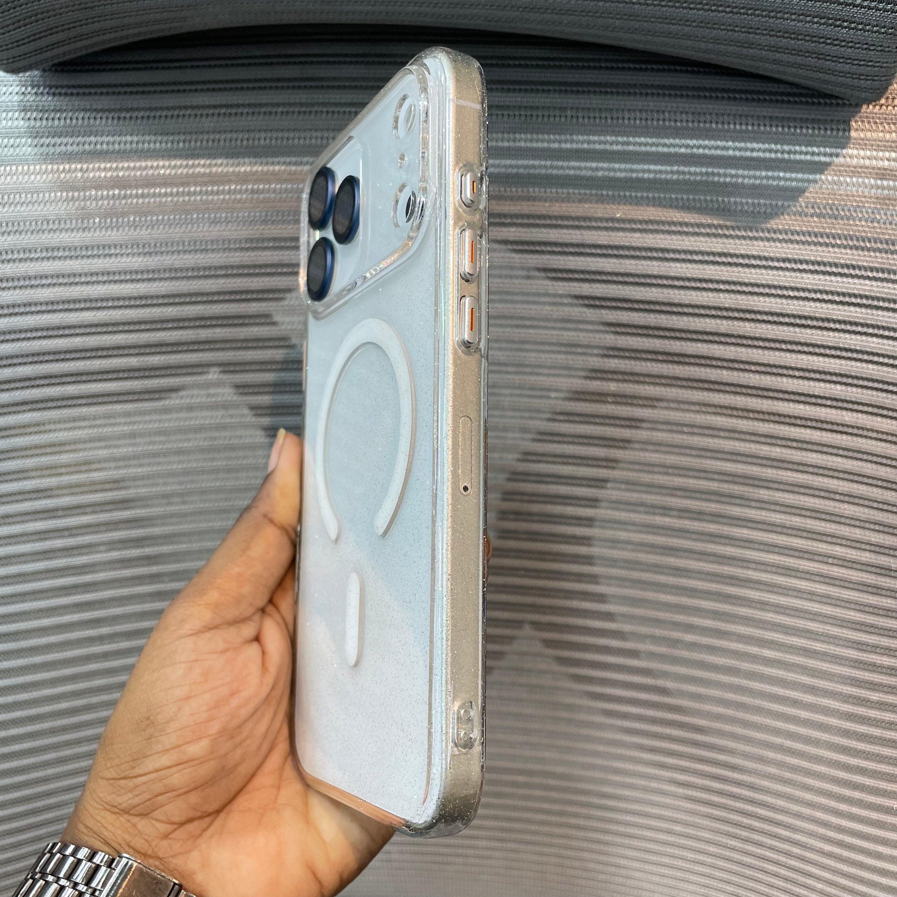 GlintAura MagSafe iPhone 17 Pro Max Case