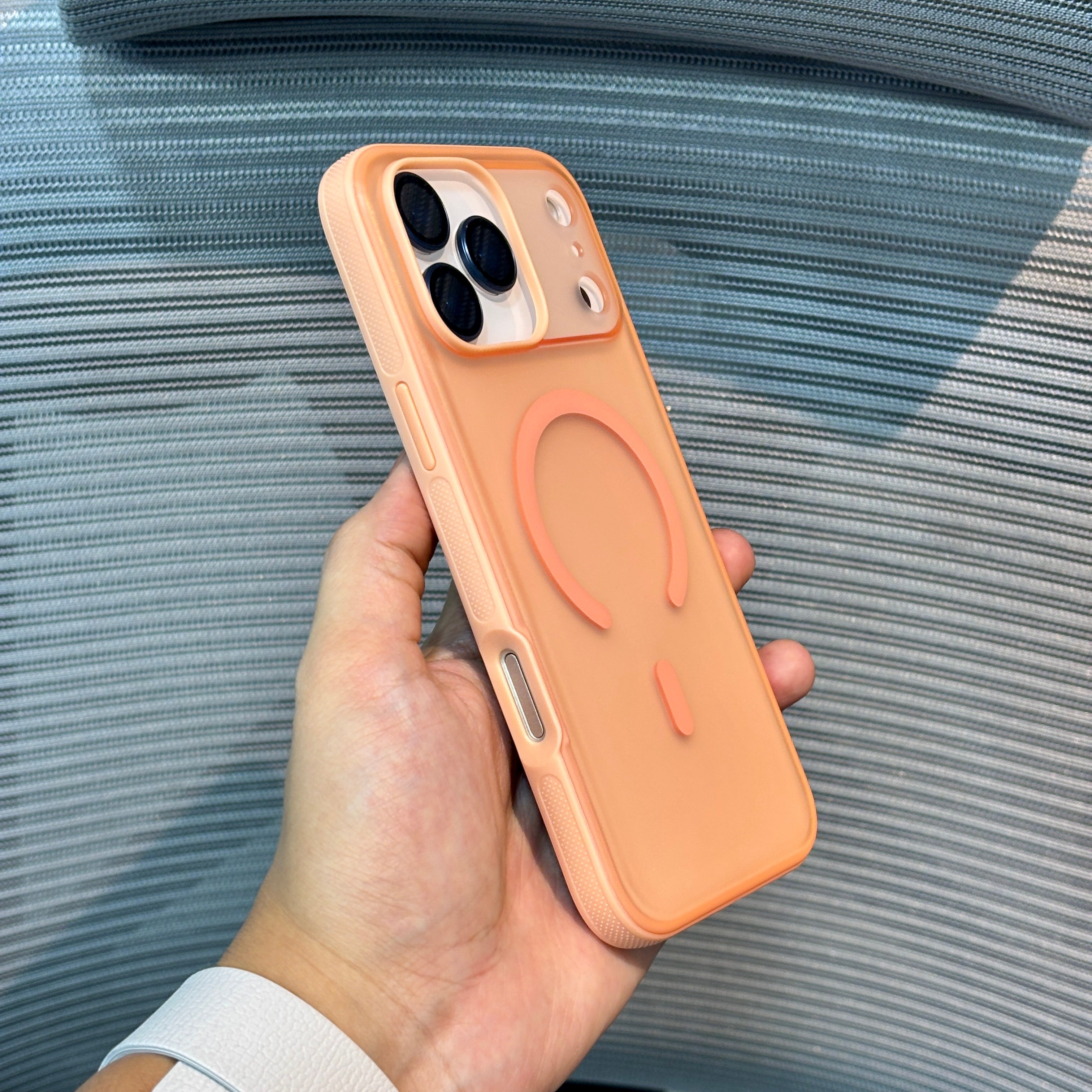 ArmorGrip MagSafe Matte iPhone 17 Pro Max Case