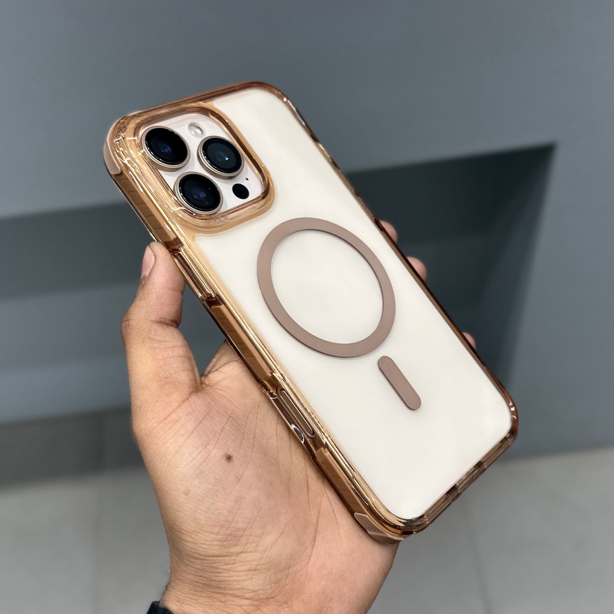 TRANZO TRIPLE LAYER MAGSAFE CASE-DESERT BROWN ( No. 2962 )