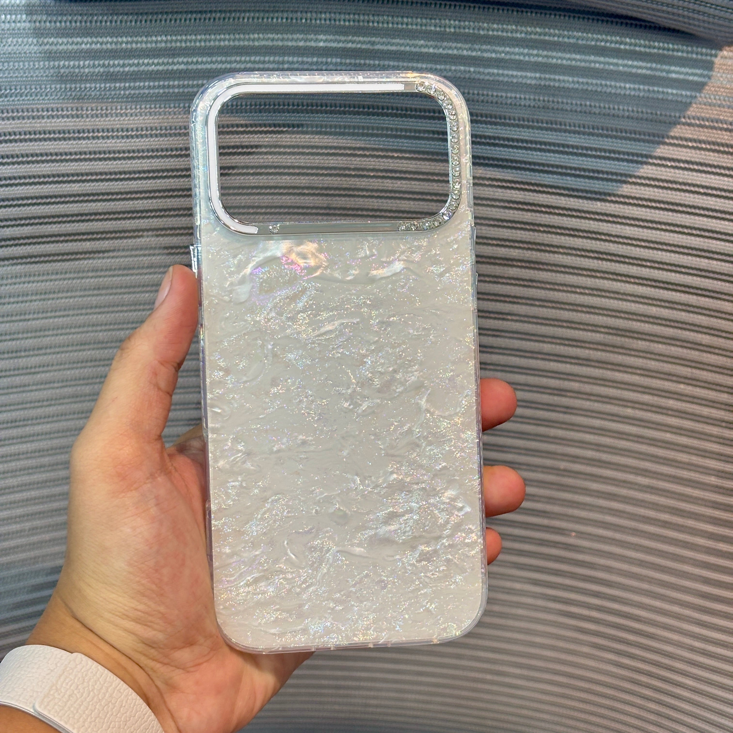MarbleMuse Glitter iPhone 17 Series Case