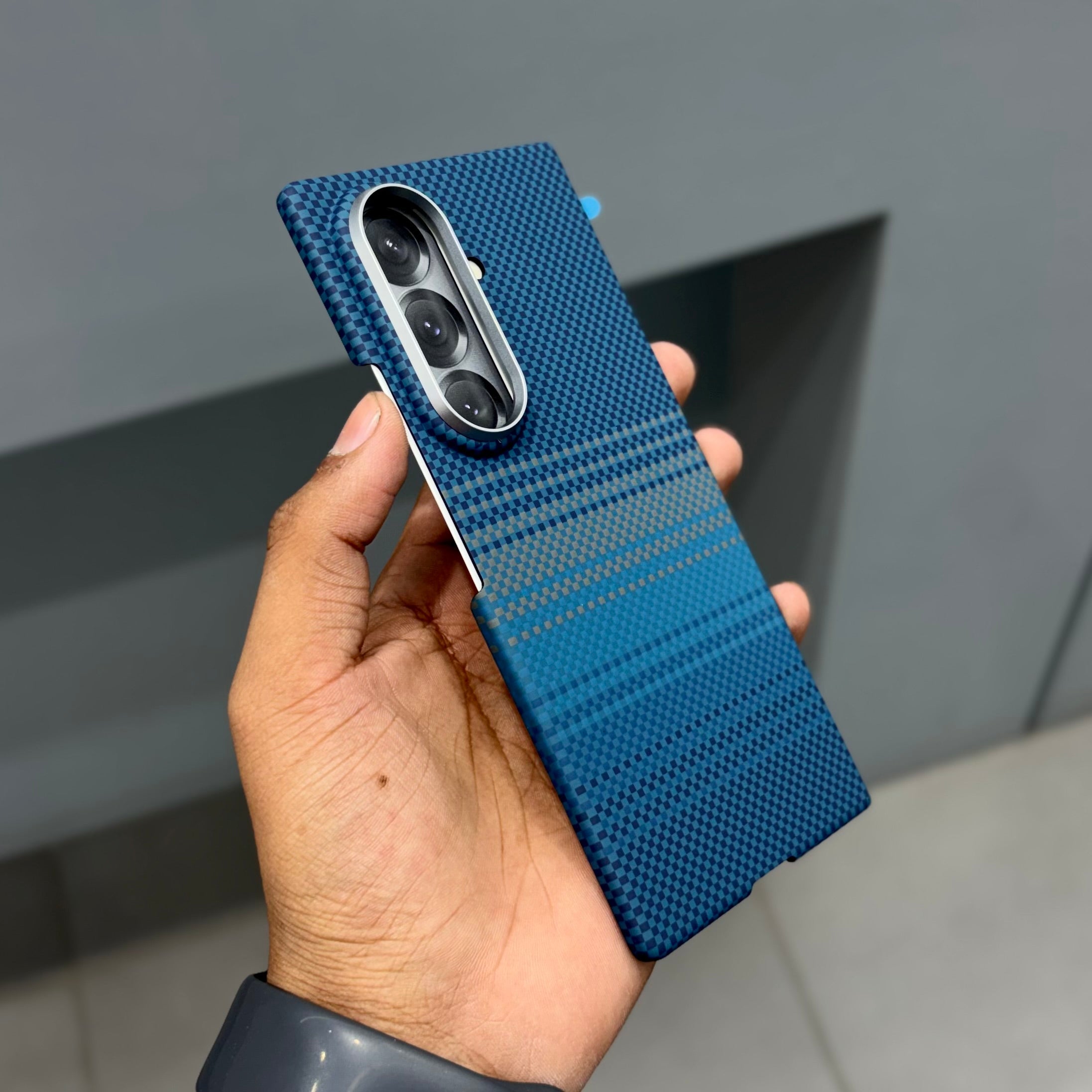 YH CARBON CASE - SAMSUNG- BLUE ( No. 2400 ) Mobile Case by CoverMeUp - Style 2