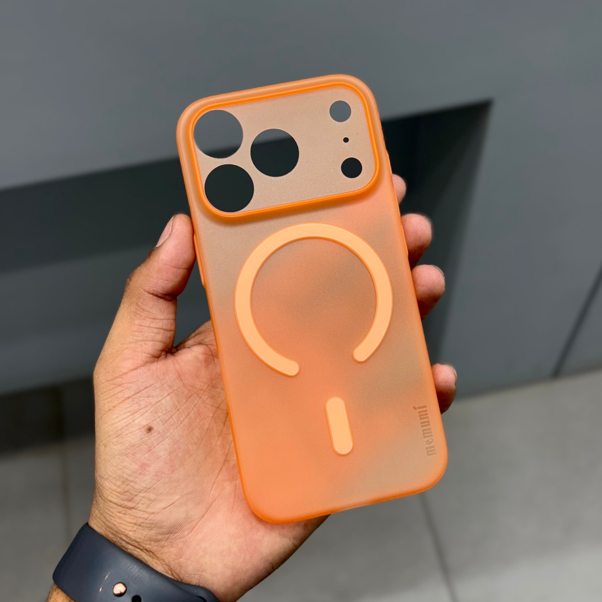 MEMUMI ULTRA THIN MAGSAFE CASE - ORANGE ( No. 2509 )