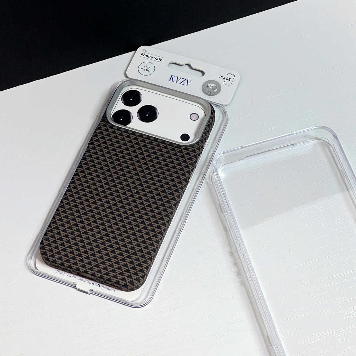 KVZV TRIANGLE PATTERN CARBON CASE FOR IPHONE
