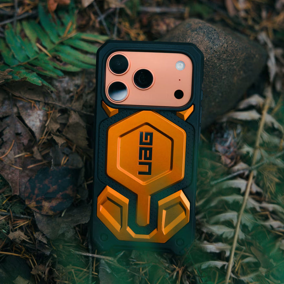 UAG Urban Armor Gear Monarch Pro Kevlar iPhone 17 Pro Max Case