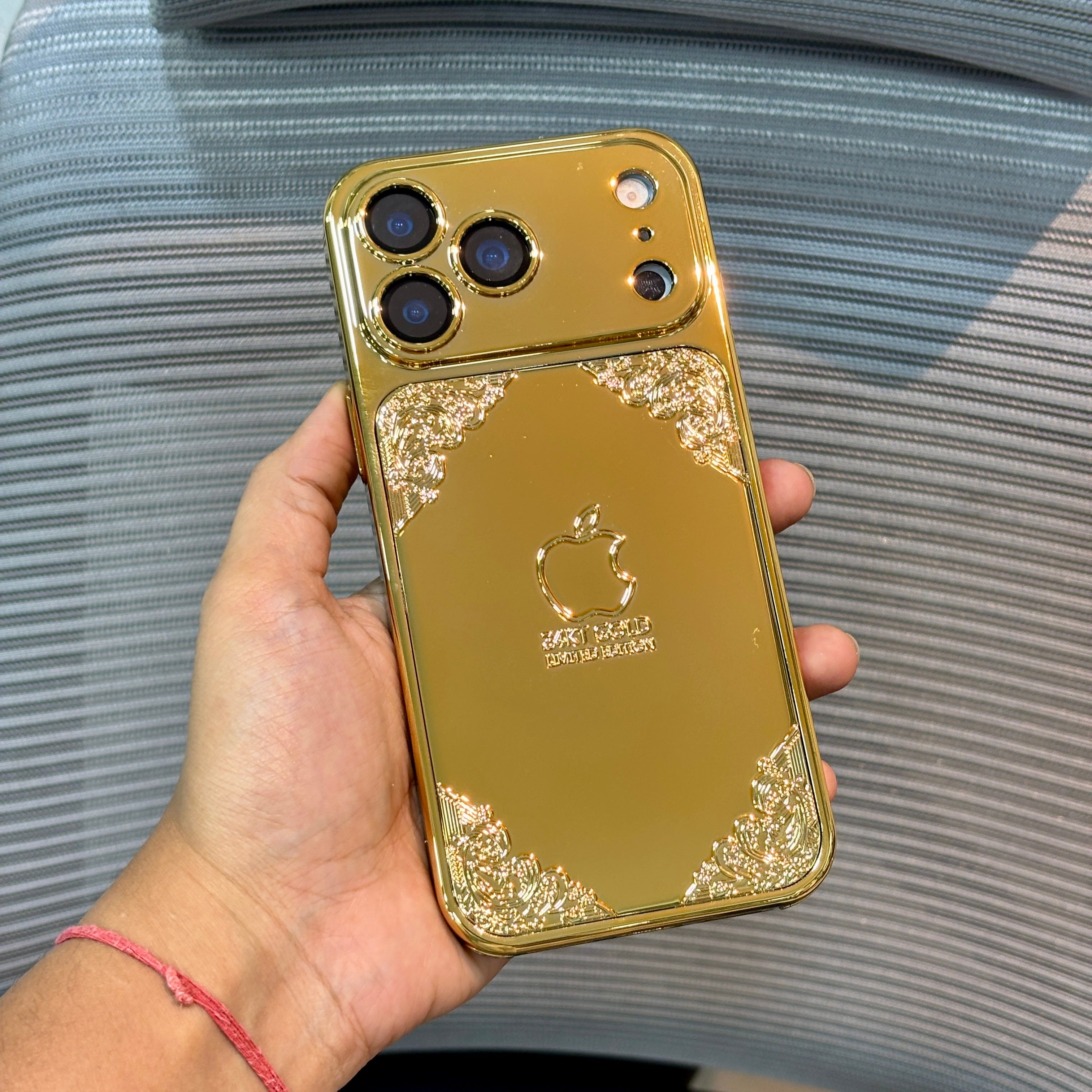 GoldMirr Embossed iPhone 16 Series Case