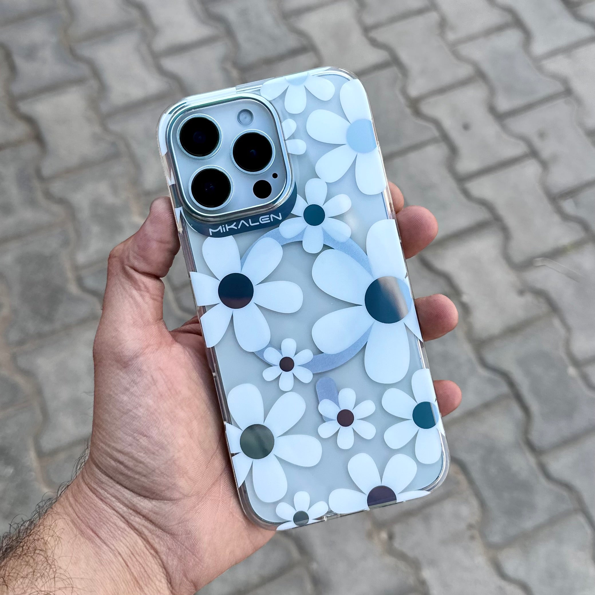 Mikalen White Flower Magsafe Case ( No. 1306) Mobile Case by CoverMeUp