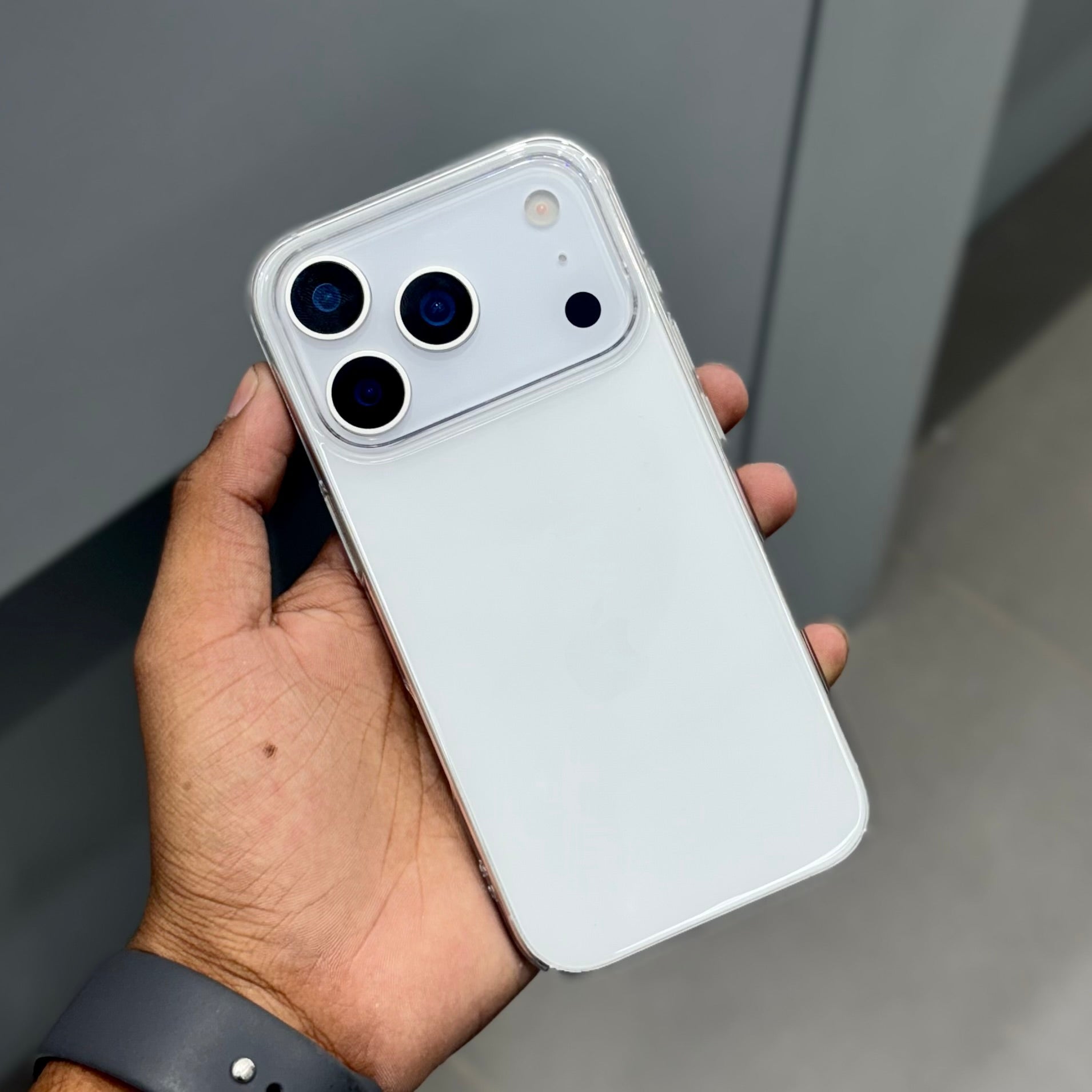 Non Yellowing Case ( No. 869 )