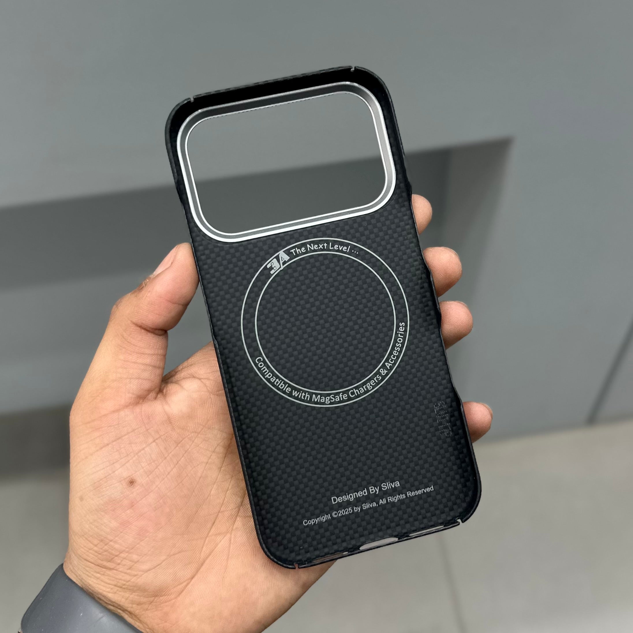 SLIVA IKEVLAR REAL CARBON CASE - BLACK - GREY ( No. 3134 ) Mobile Case by CoverMeUp - Style 5