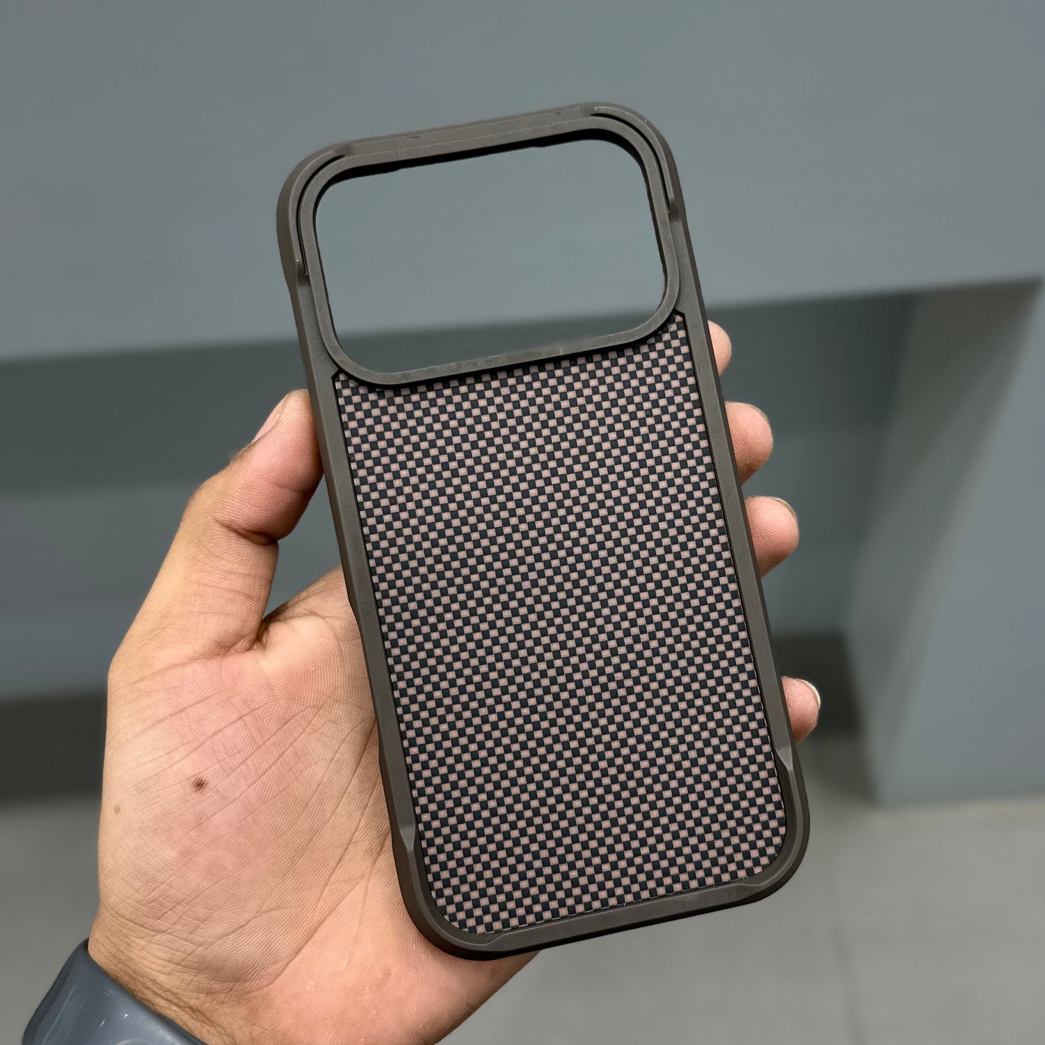 ICON REAL CARBON CASE - BROWN 2.0 ( No. 3575 )