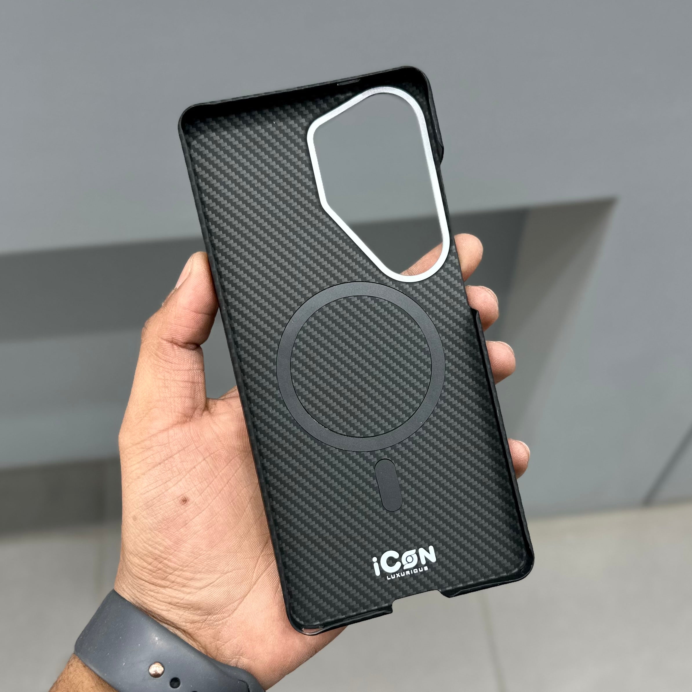 ICON CARBON CASE - ANDRIOD - BLACK ( No. 3060 ) Mobile Case by CoverMeUp - Style 4