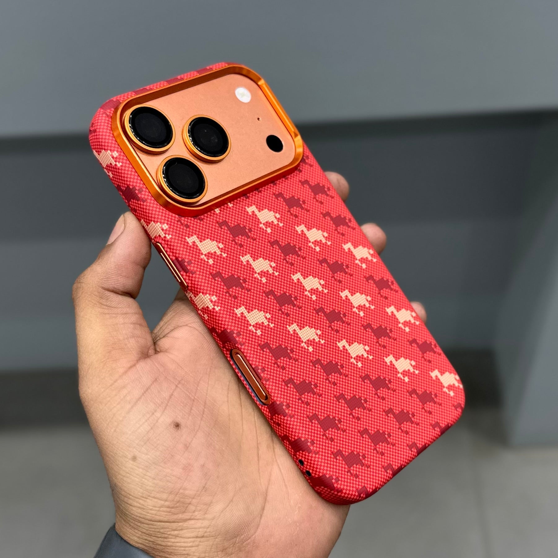 LUXO MAGSAFE CASE - TITAN TEXTURE CASE ( No. 3592 )