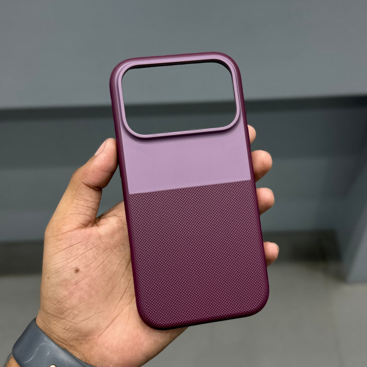 BUCK SUITI DOT CASE - BURGUNDY ( No. 4057 )