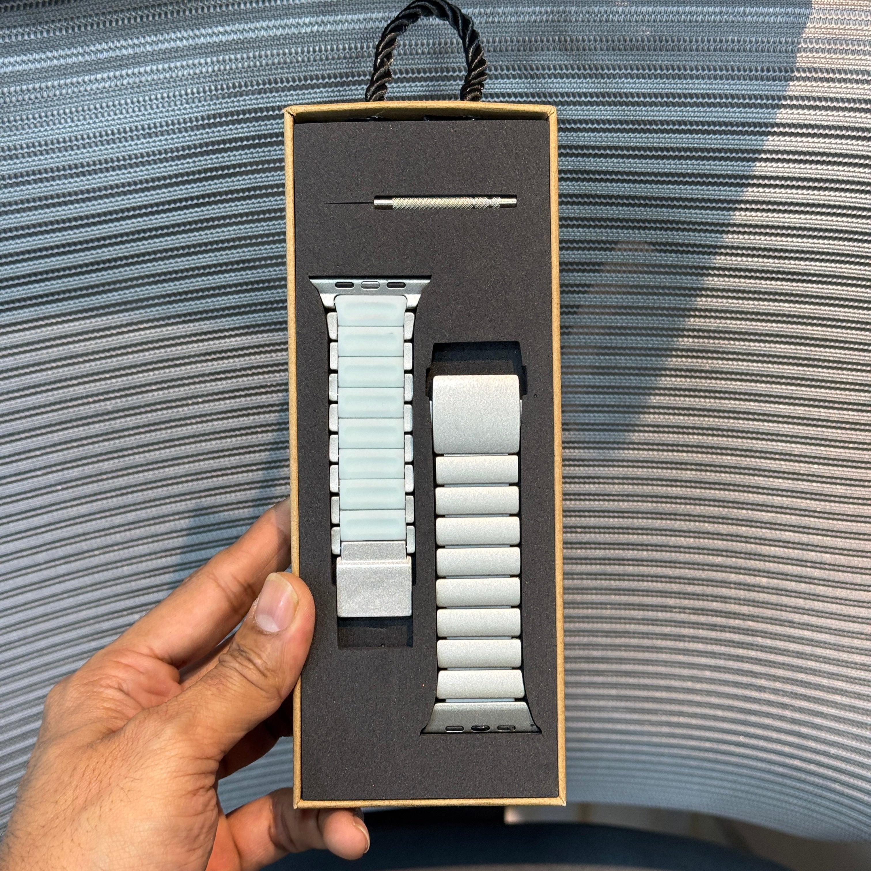 SteelFlex Metal Apple Watch Strap