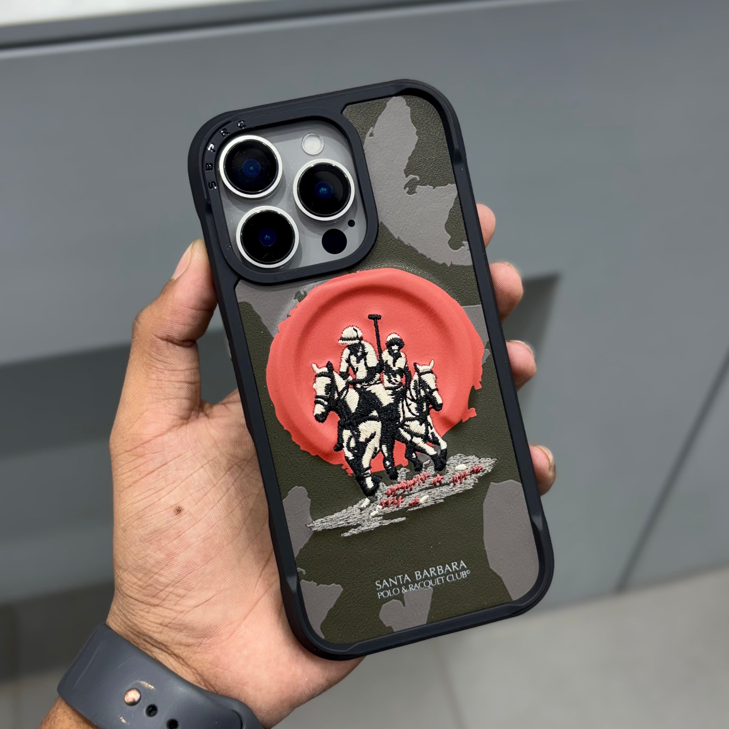 SANTA BARBARA VIRGIL - Black Grey ( No. 2309 ) Mobile Case by CoverMeUp