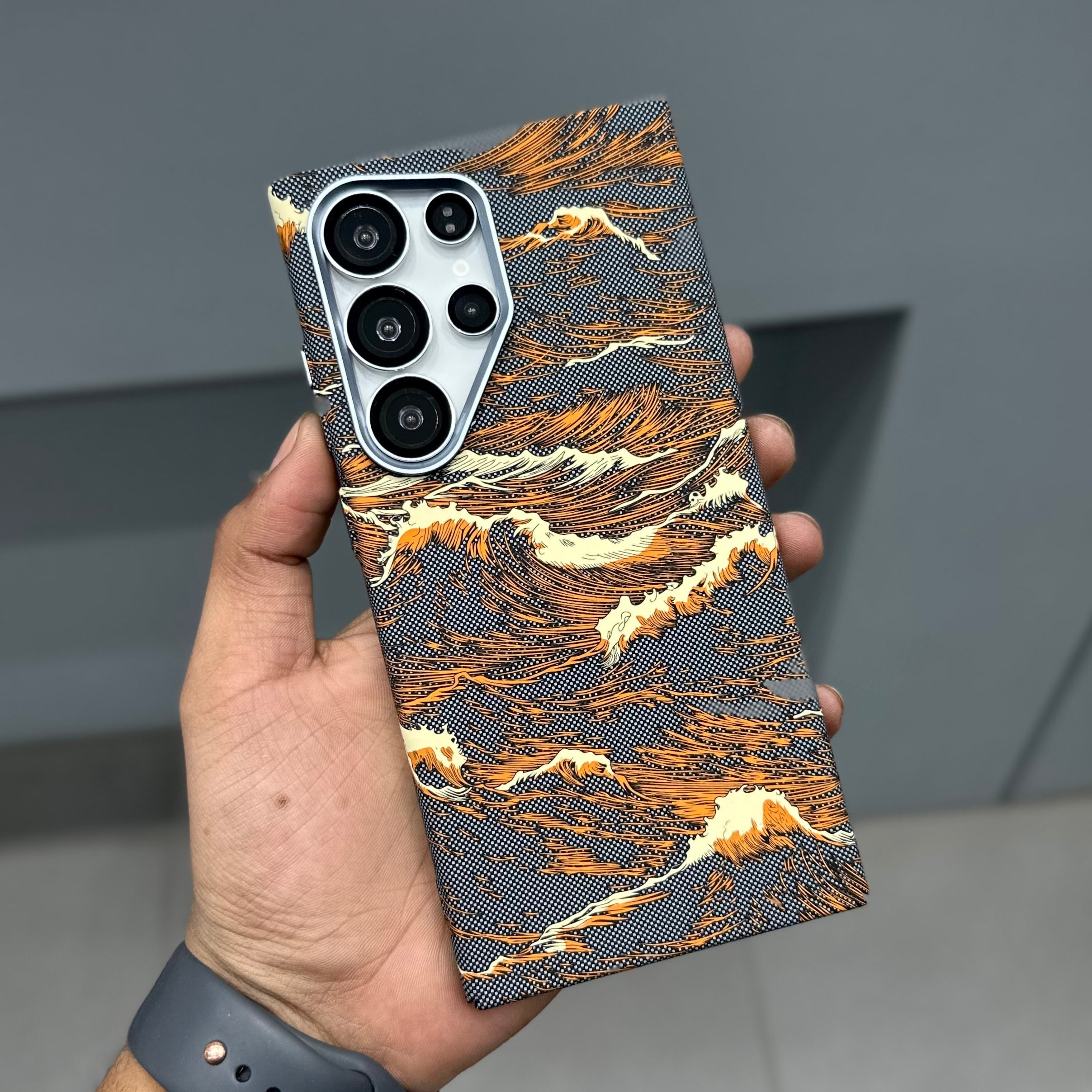 FREE AIR CARBON WAVE - BROWN 2.0 ( No. 3120 ) Mobile Case by CoverMeUp