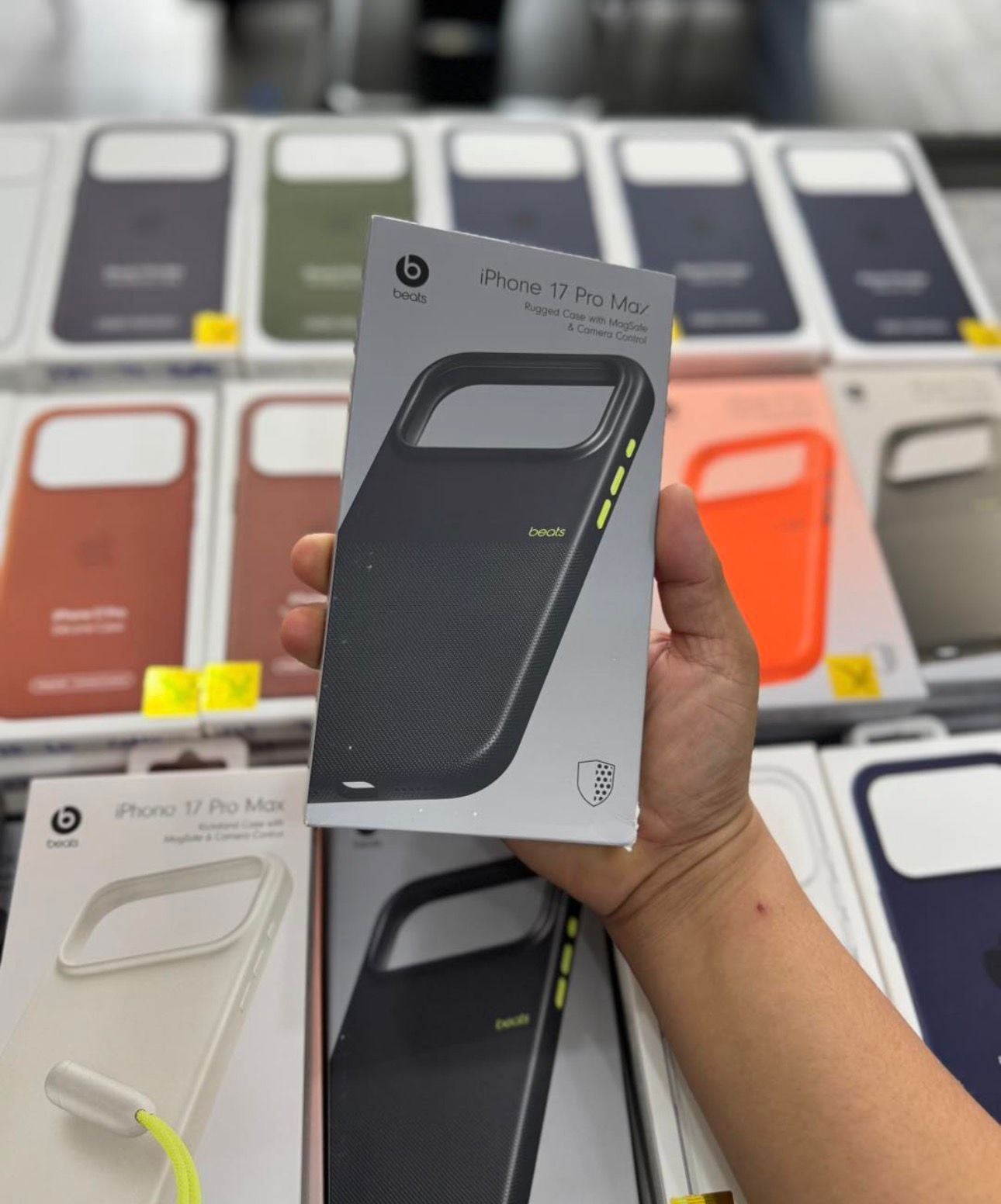 BEATS logo inspired CASE for iPhone 17 Series