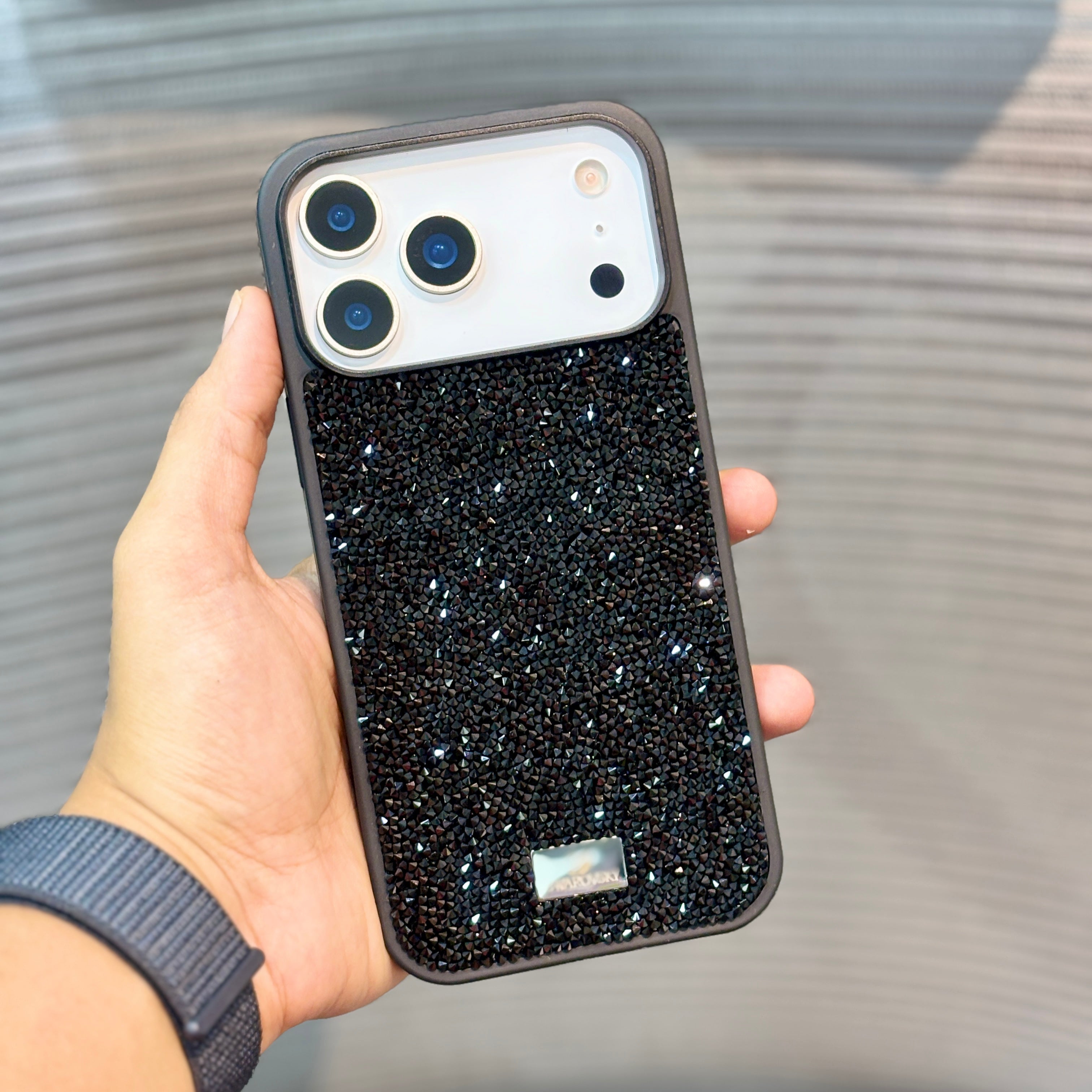 Protective Apple iPhone Back Cover - GleamLuxe Bling iPhone 17 Case