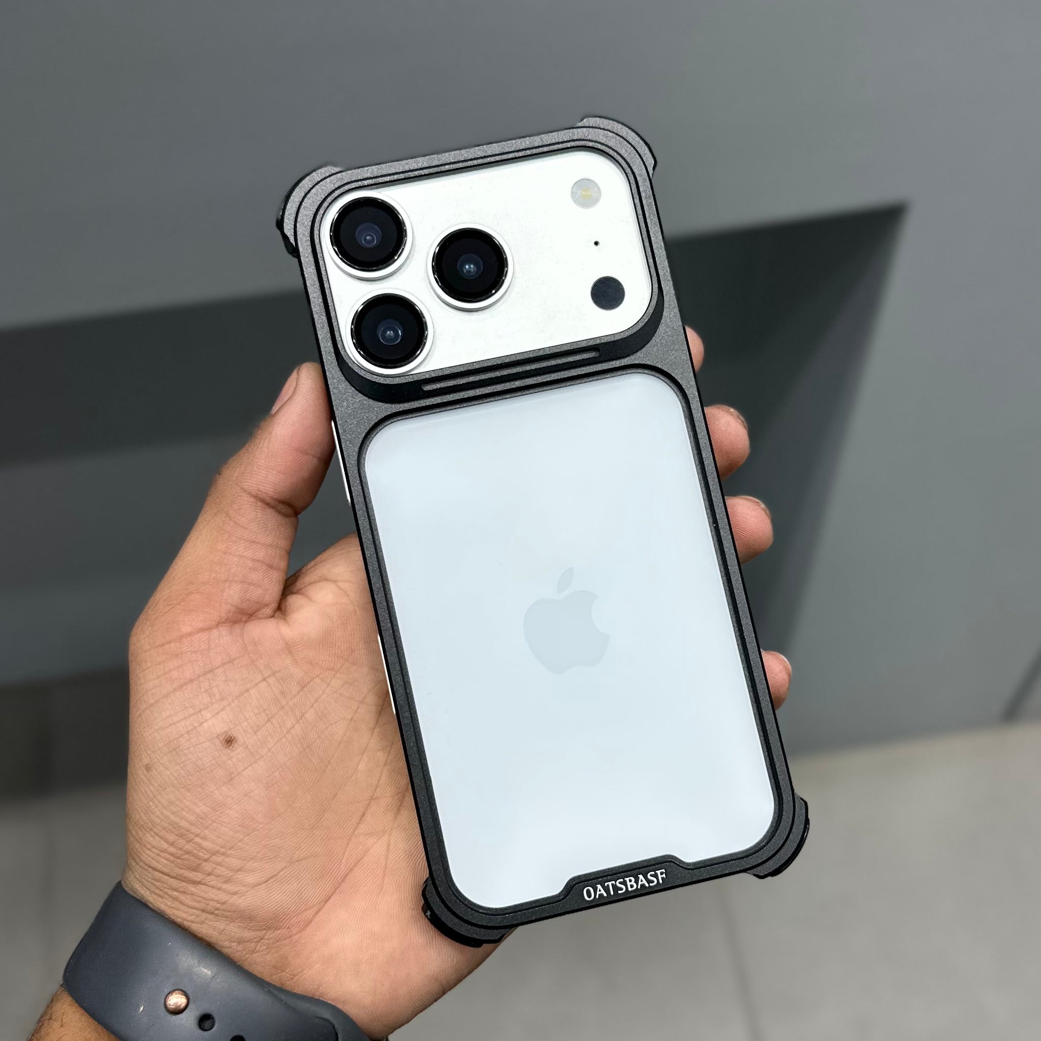 TITAN BUMPER CASE - BLACK ( No. 2997 )