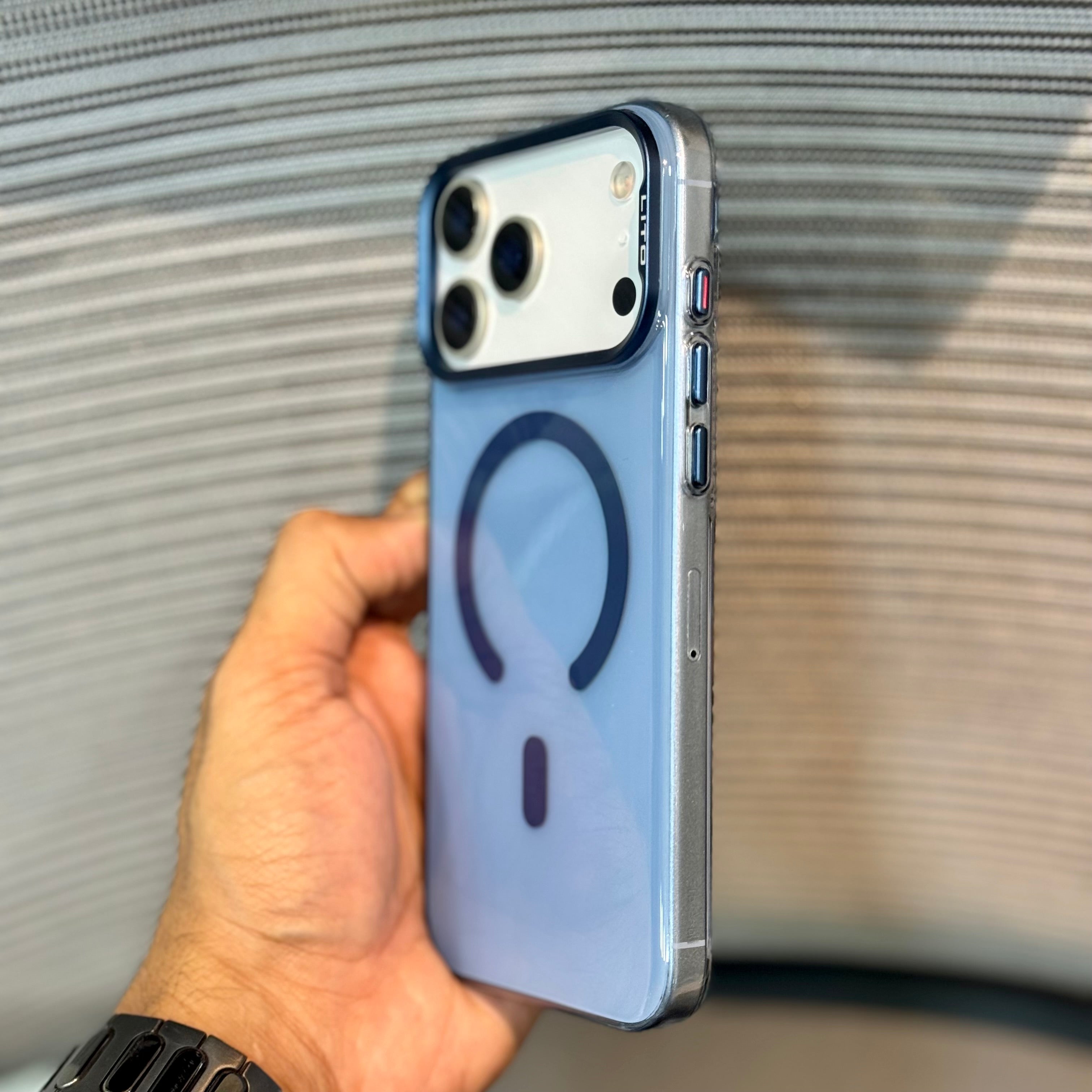 Protective Apple iPhone Back Cover - TintéShield MagSafe iPhone 17 Pro Max Case - Style 3