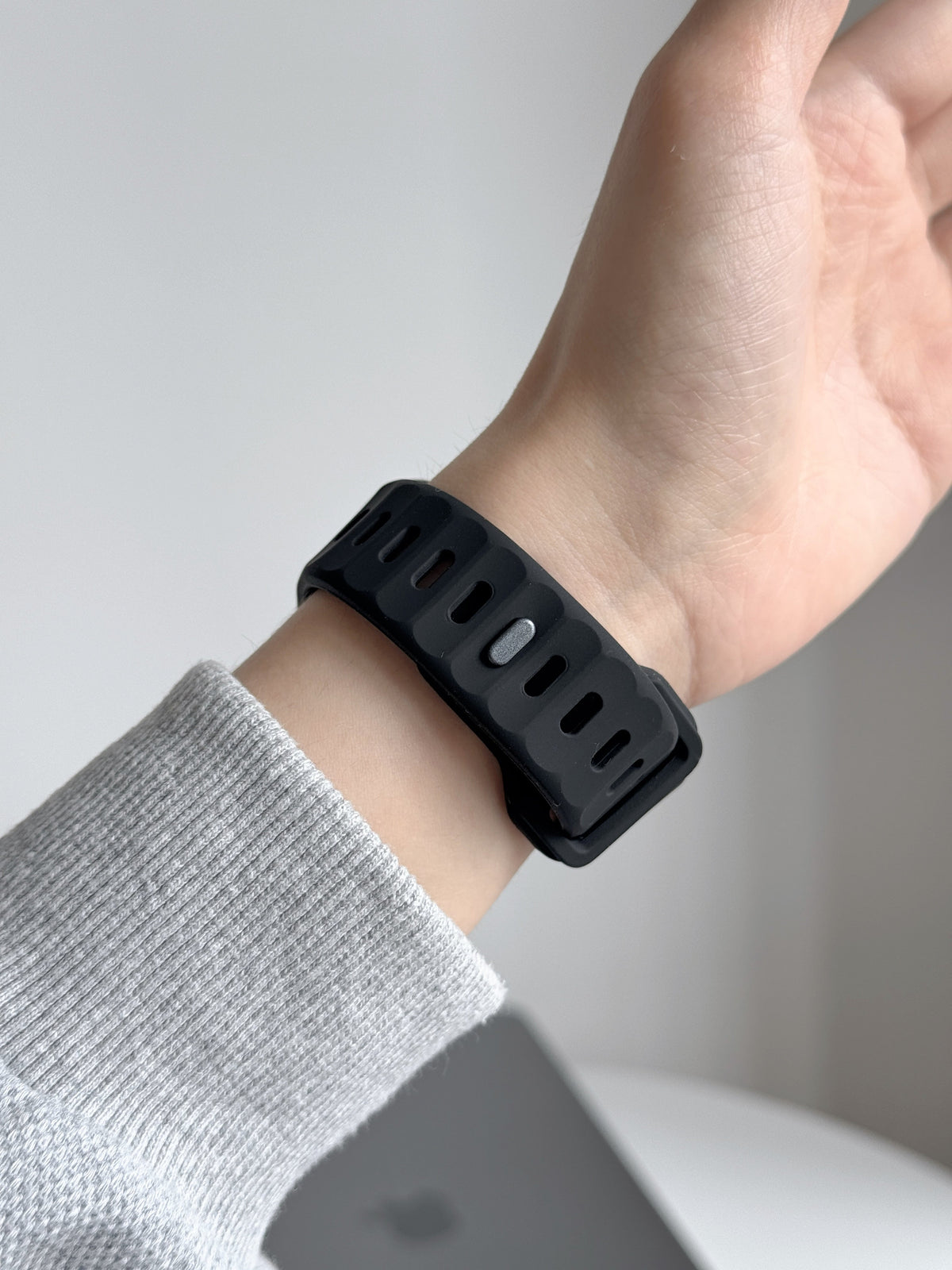 New Style Silicon Watch Band 44/45/46/49 mm (Black)