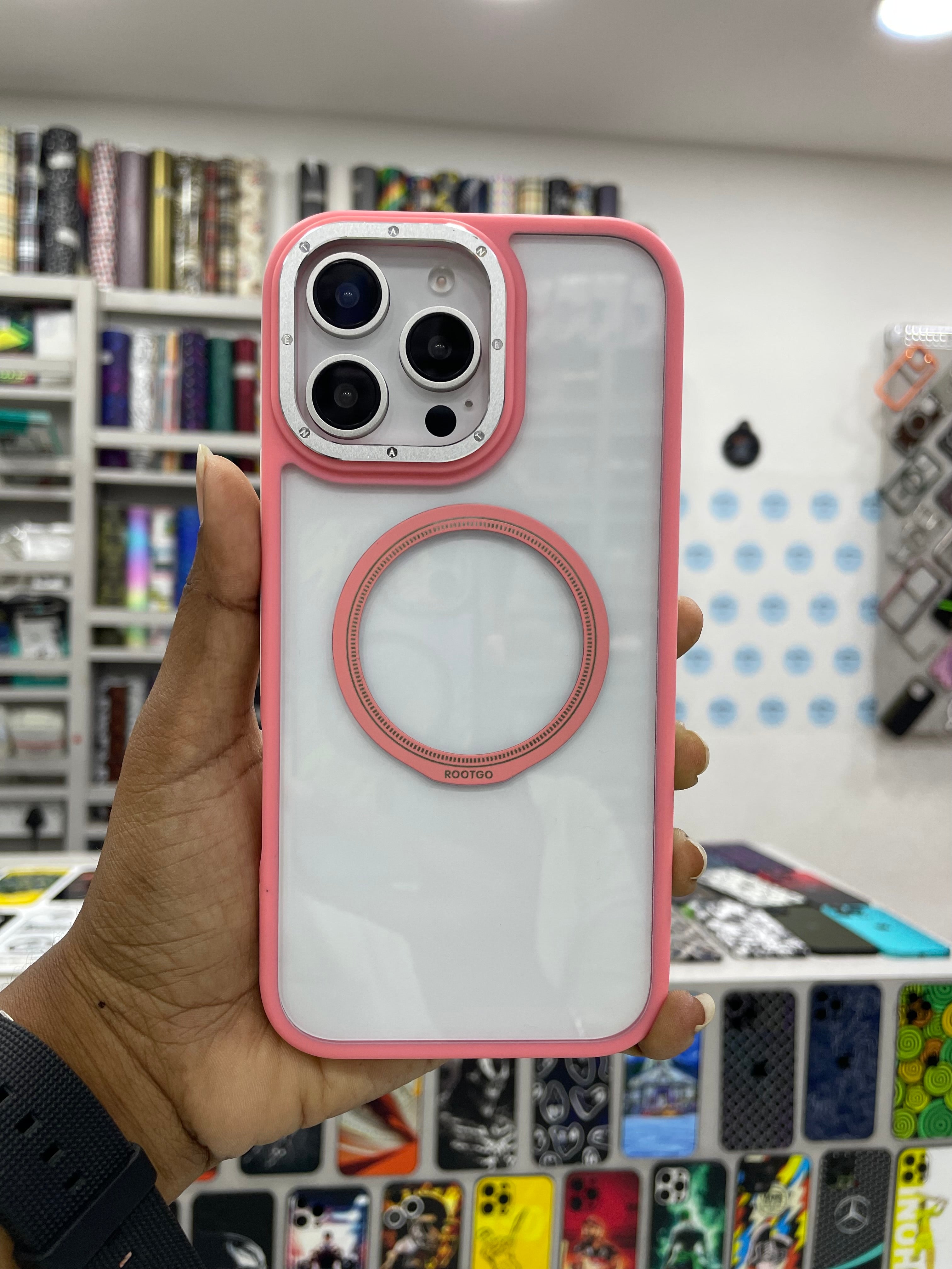 Protective Apple iPhone Back Cover - Transparent MagSafe Hard iPhone Case for 16 Series - Style 2