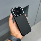 Face Design Carbon Case with Magsafe ( No. 2036 ) 17 Series-Black Mobile Case by CoverMeUp - Style 2