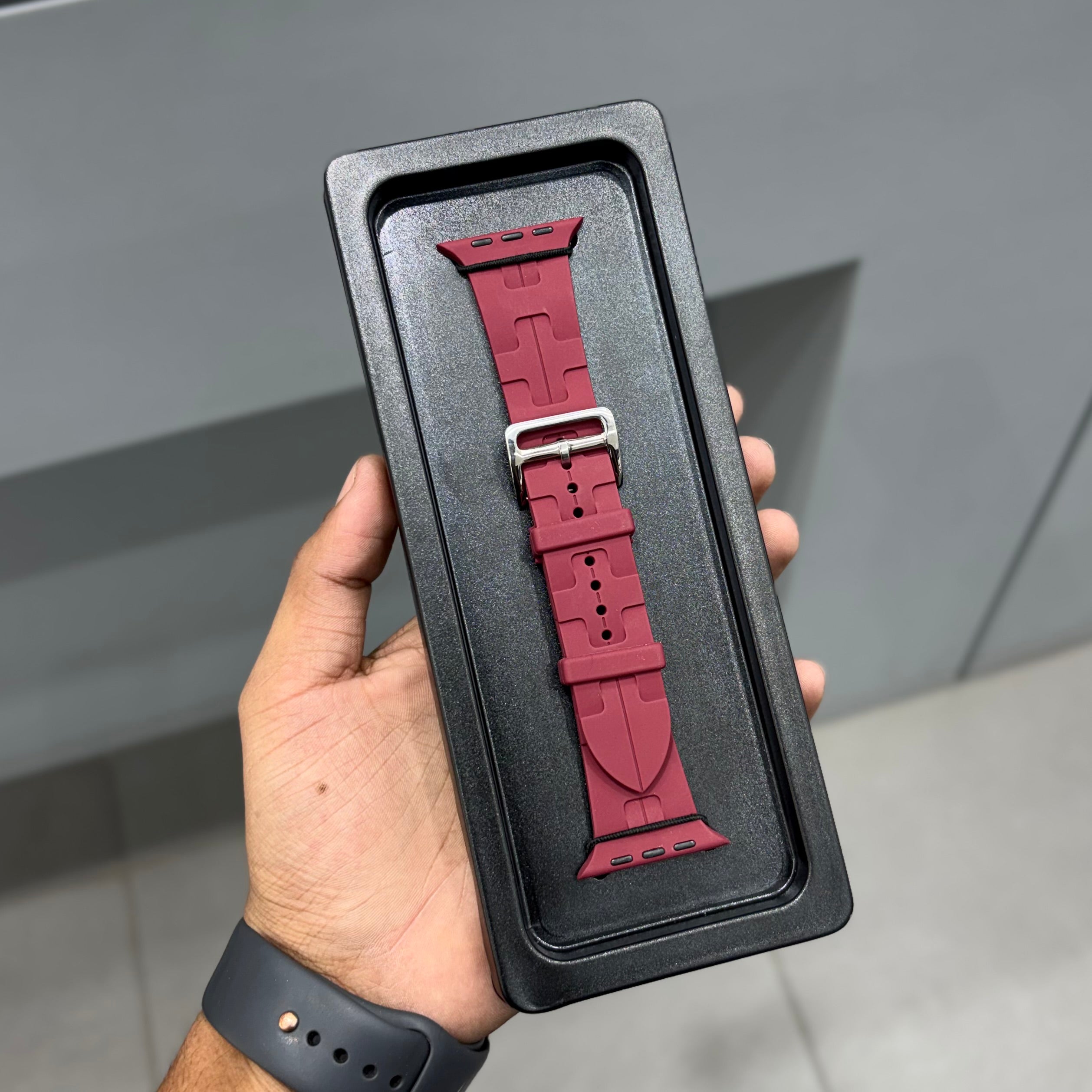 HAURD STARP - WINE ( No. 2492 ) Mobile Case by CoverMeUp
