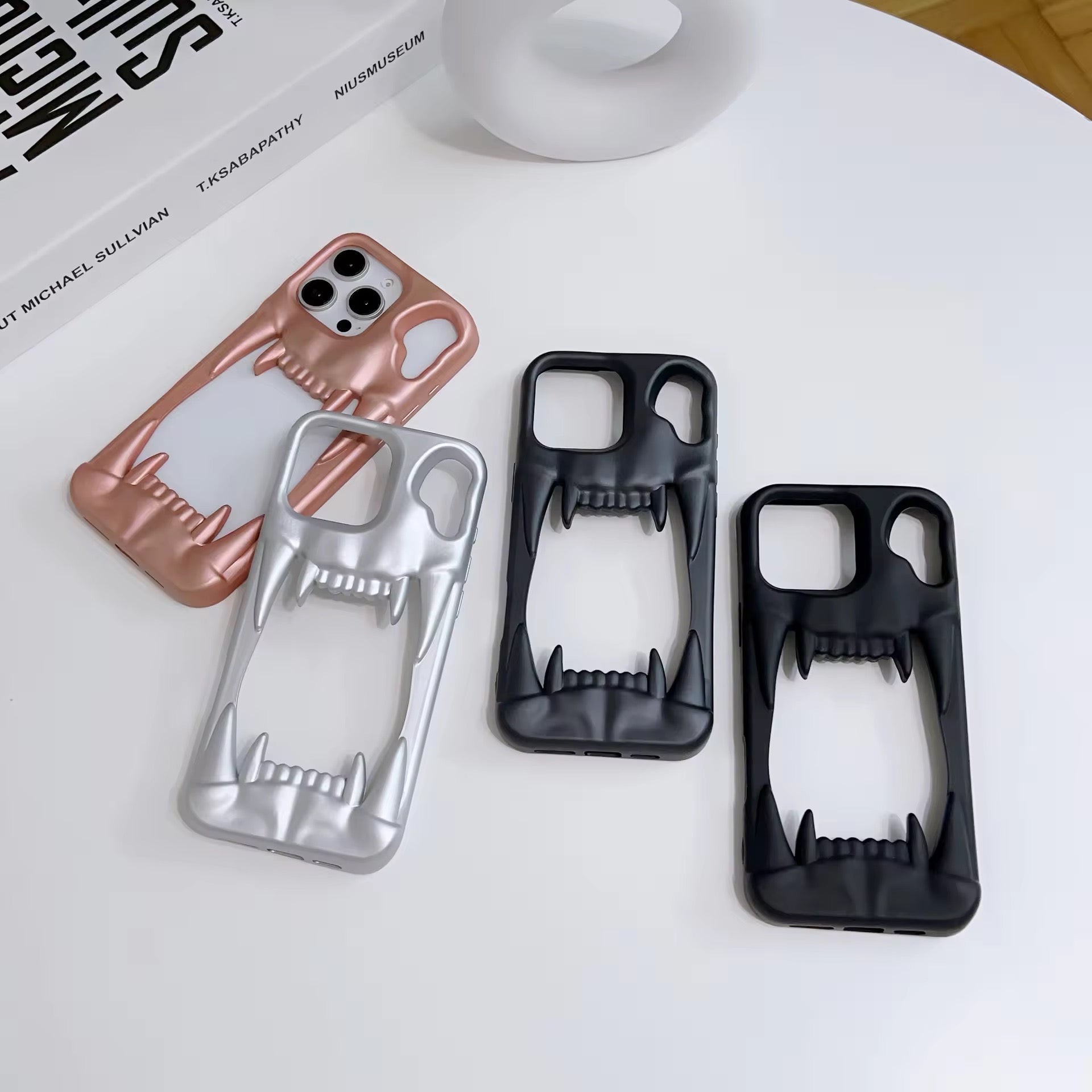 Protective Apple iPhone Back Cover - TigerEdge Hollow iPhone Case - Style 2