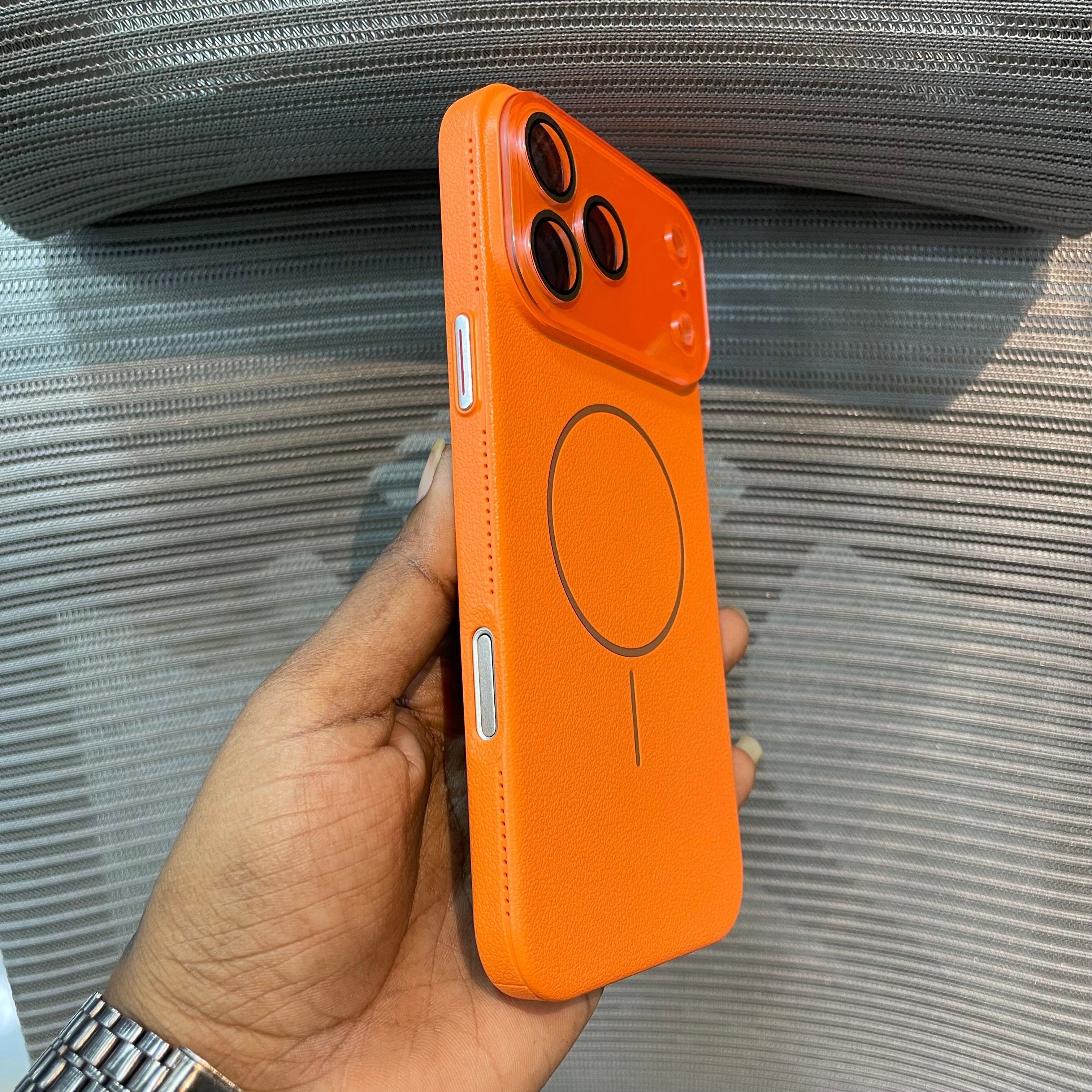 GrainVent MagSafe iPhone 17 Pro Max Case