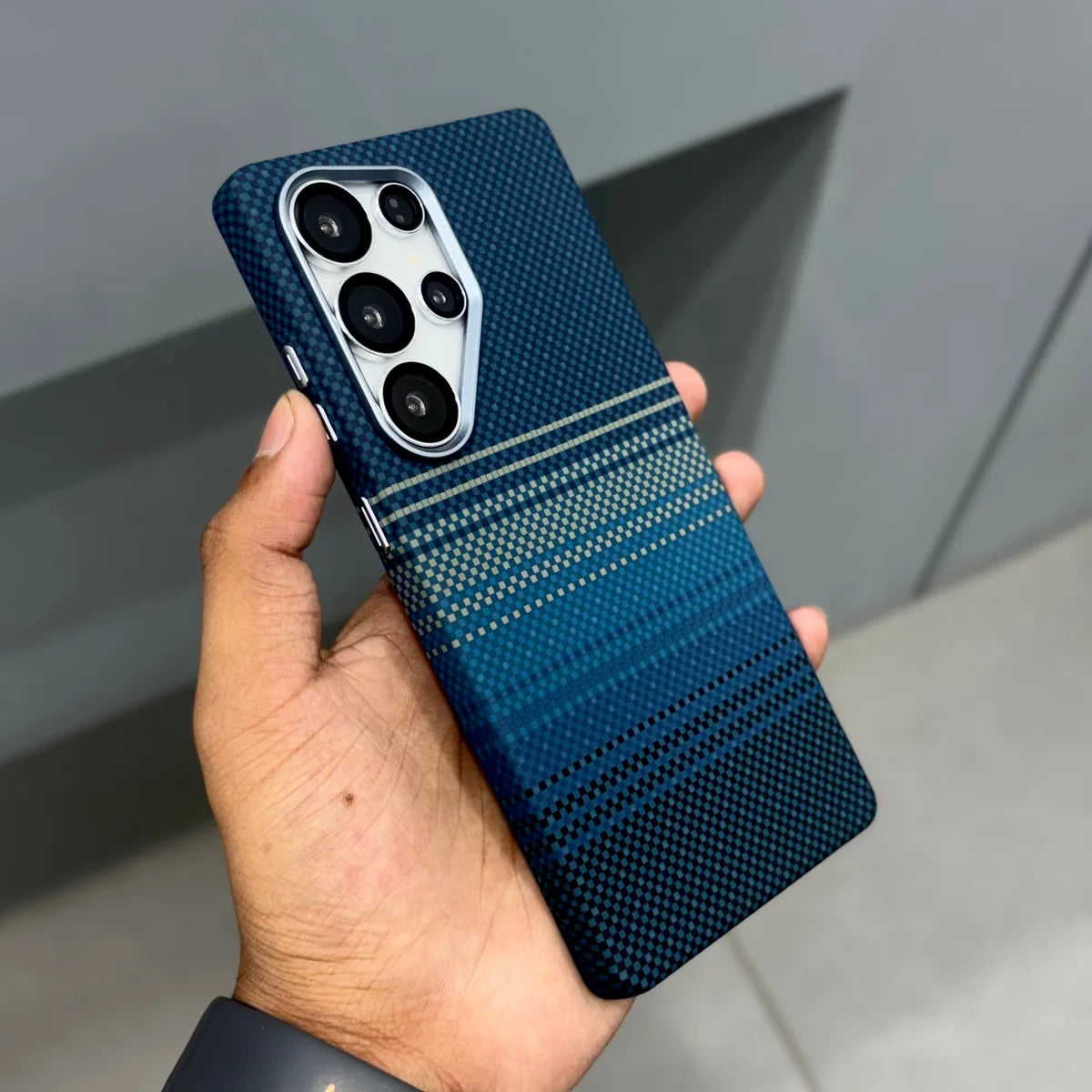 Luxo Blue Line Magsafe Case