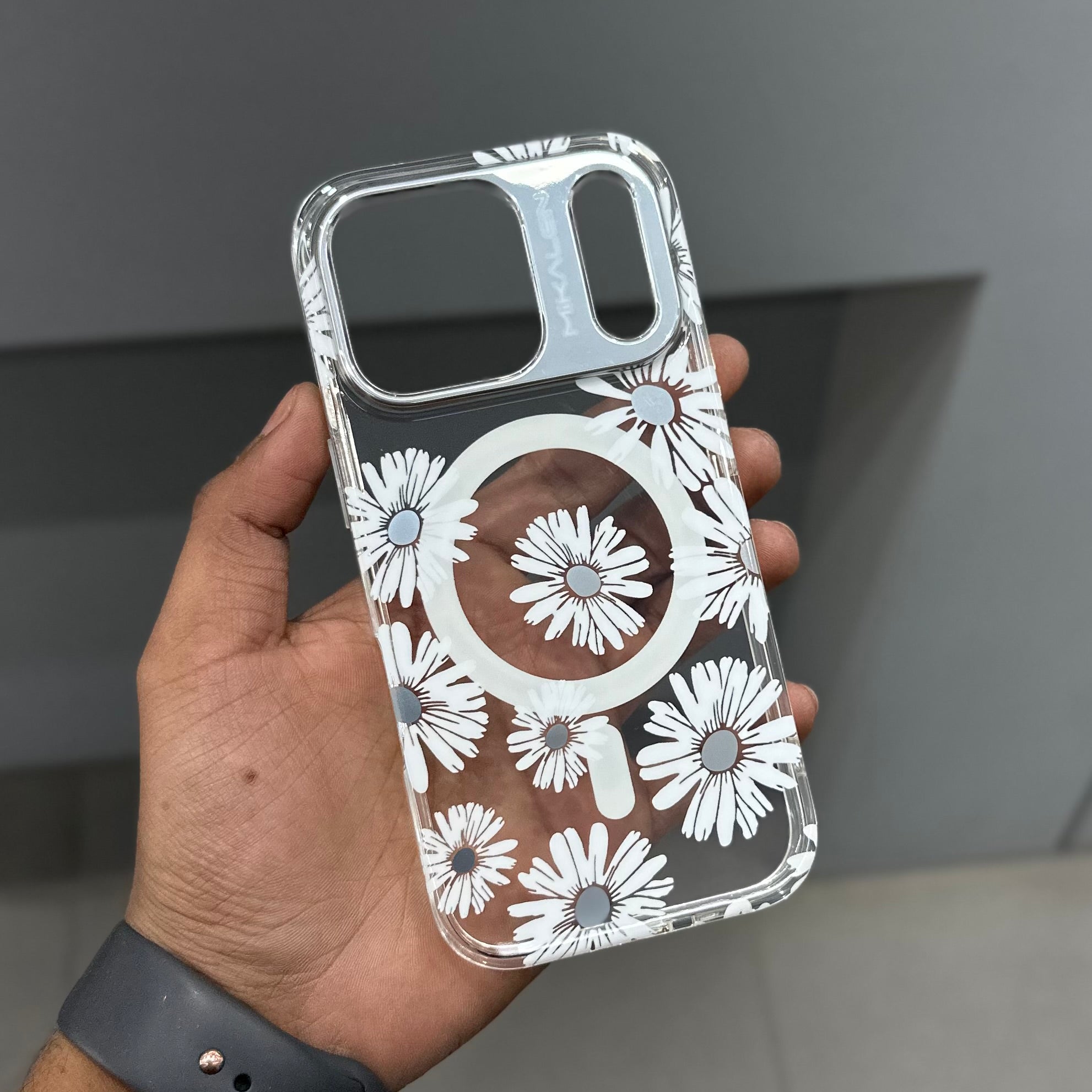 MIKALEN FLOWER MAGSAFE - SILVER ( No. 3064 ) Mobile Case by CoverMeUp - Style 3