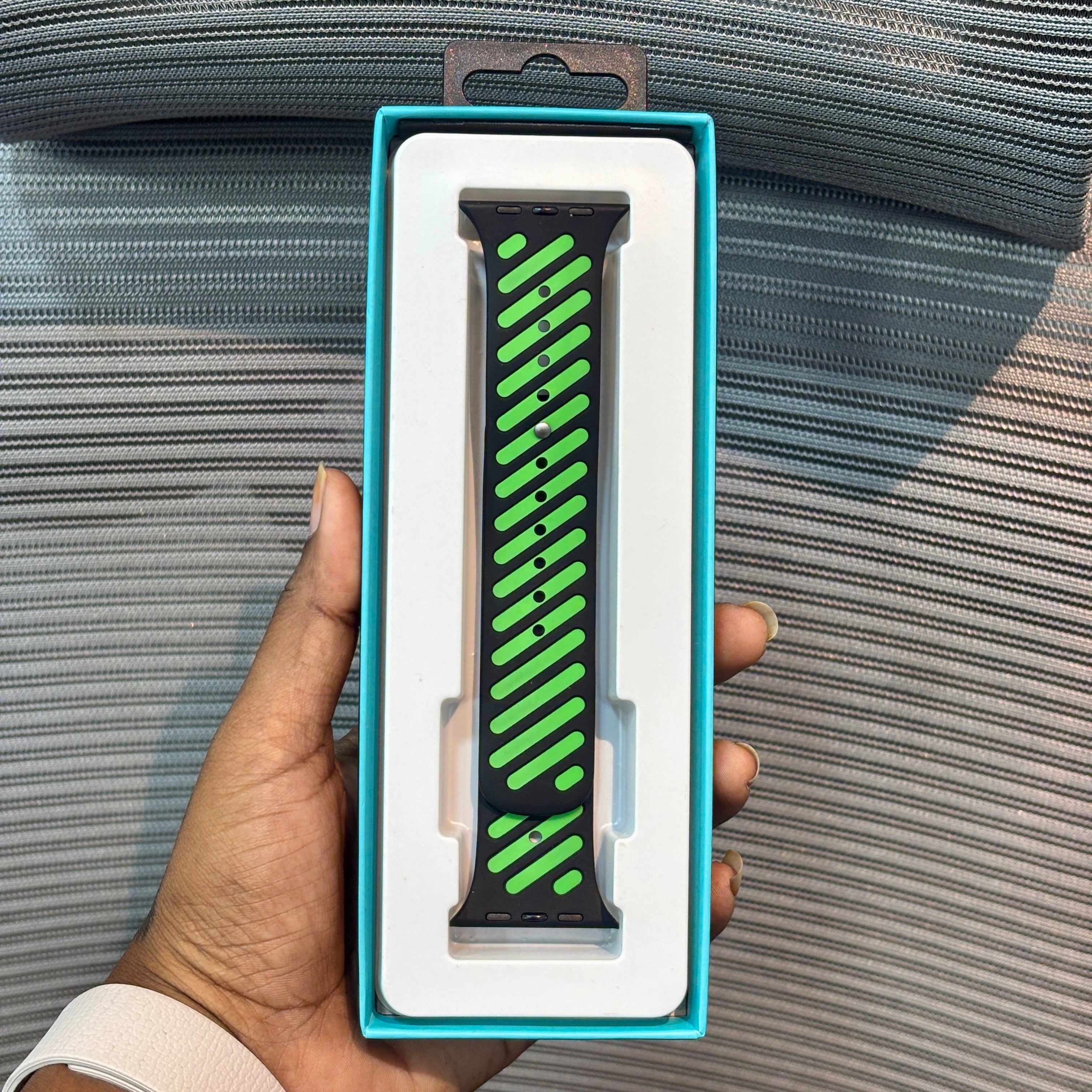 MagnaFlex Silicone Apple Watch Strap