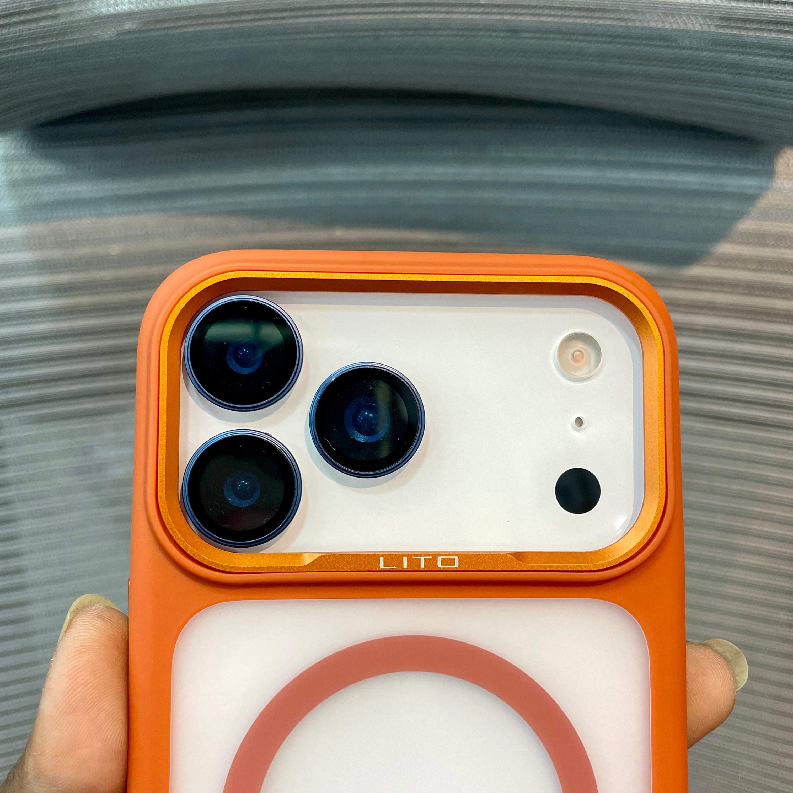 EdgeTint MagSafe iPhone 17 Pro Max Case