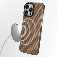 YOUNGKIT Kevlar 1500D Carbon Fibre Extreme Wing Case for iPhone 16 Pro (Desert Titanium)