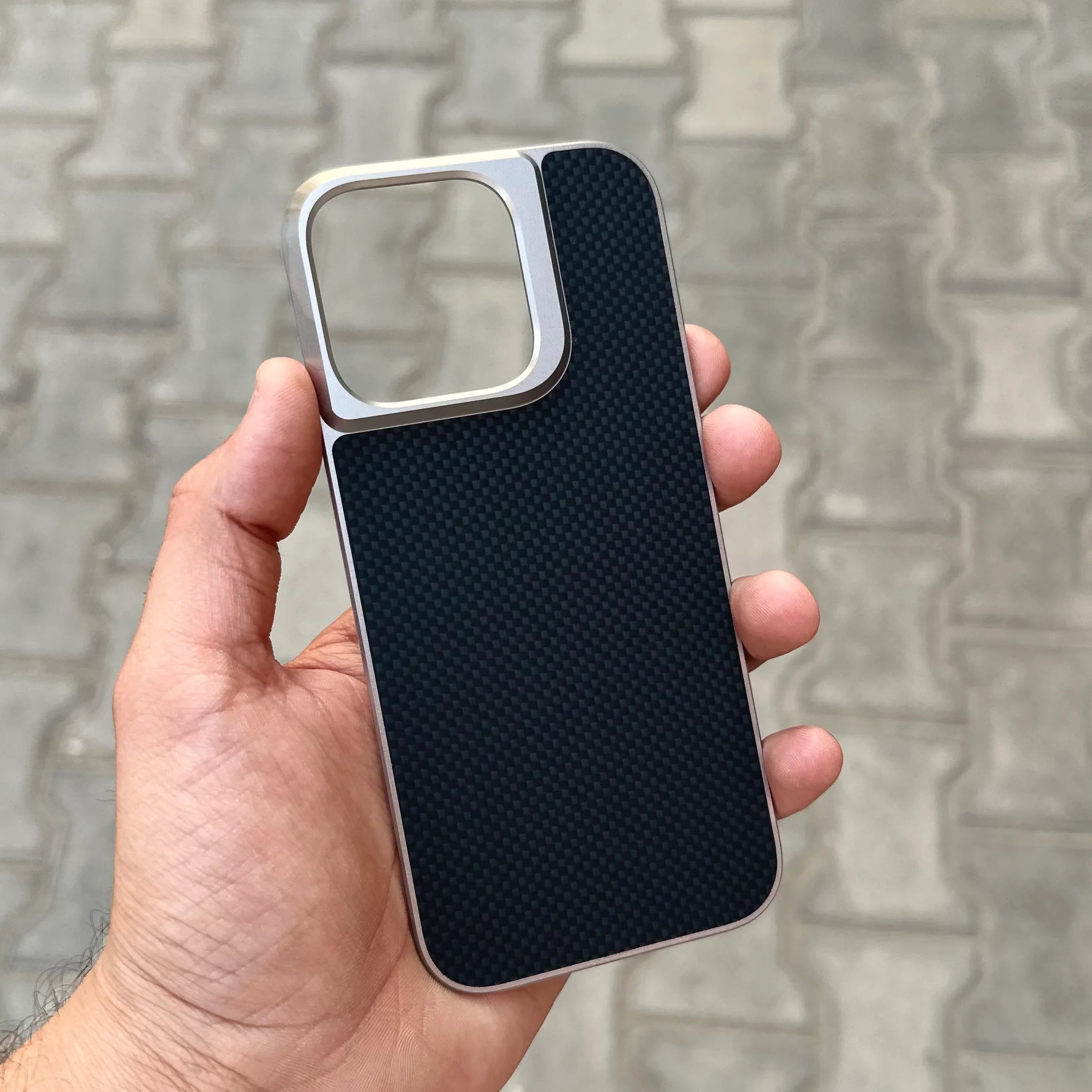 Protective Apple iPhone Back Cover - CarbonCore BackPlane MagSafe iPhone 16 Pro Case - Style 2