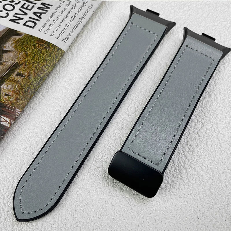 LuxeStrap Leather Apple Watch Band