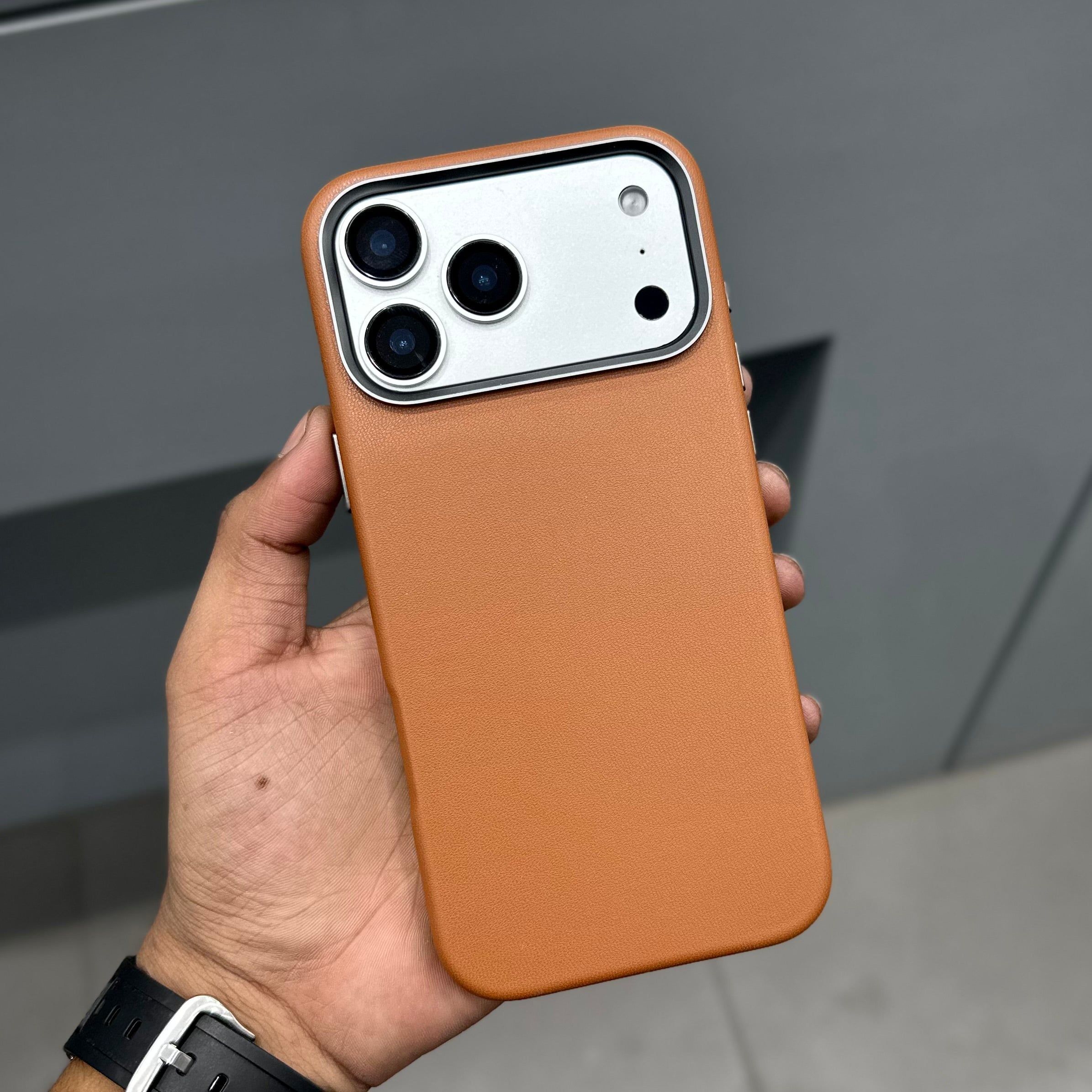 XUNDO VEGAN LEATHER CASE MAGSAFE - BROWN ( No. 2875 ) Mobile Case by CoverMeUp