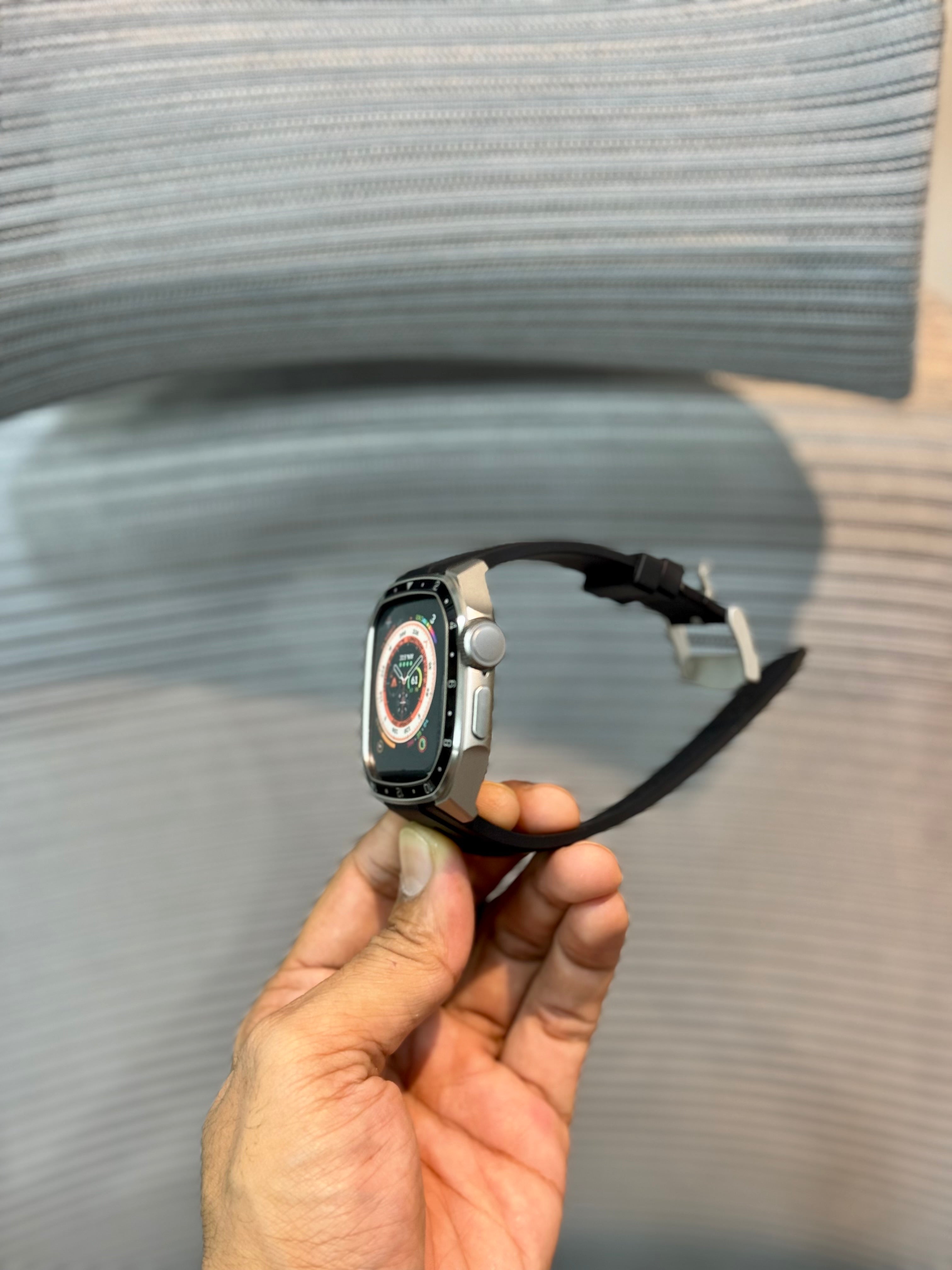 AeroShield Apple Watch Case & Strap Set (44mm / 45mm)