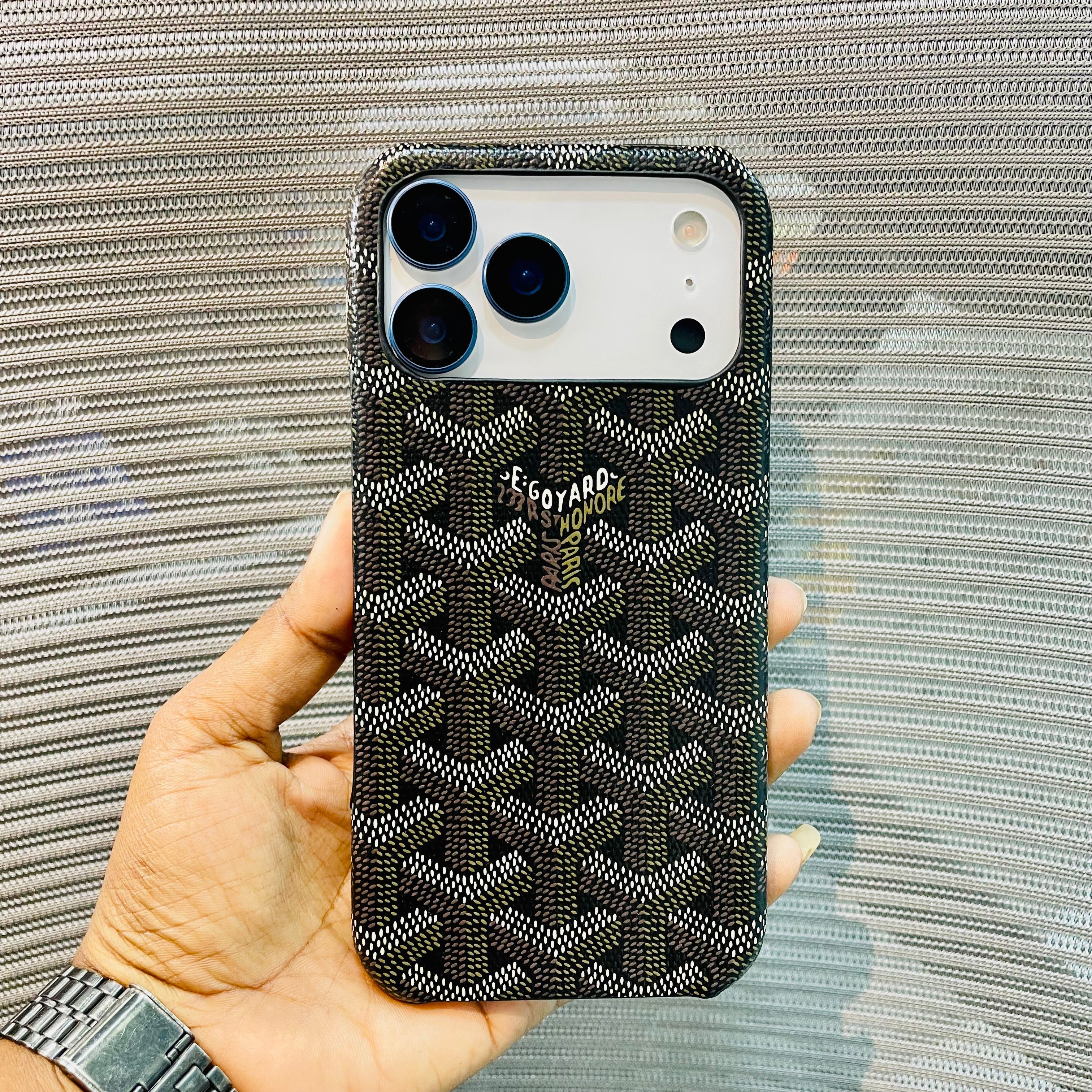 Luxe Printed Inner Fur iPhone 17 Pro Max Case