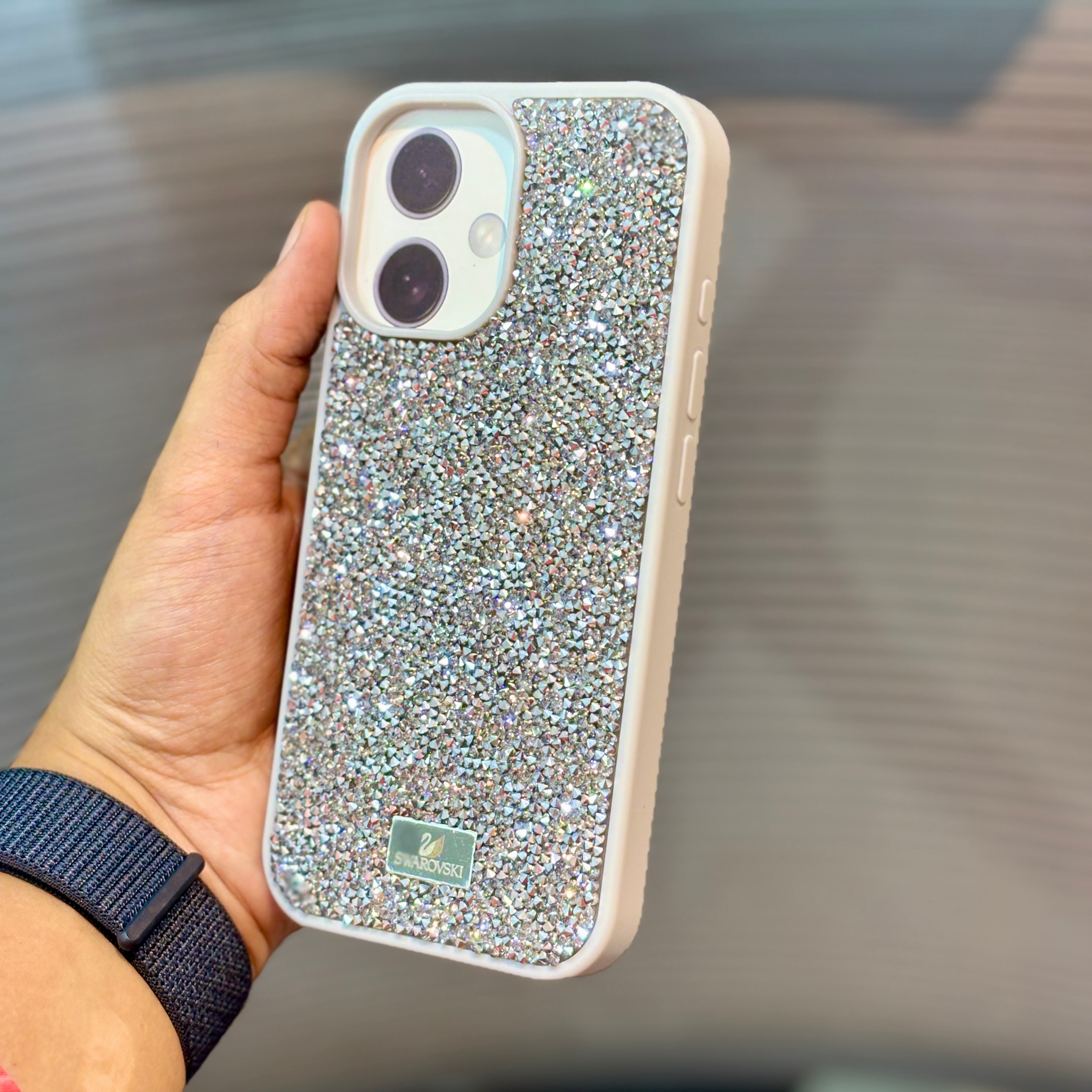 Protective Apple iPhone Back Cover - GleamLuxe Bling iPhone 17 Case - Style 3