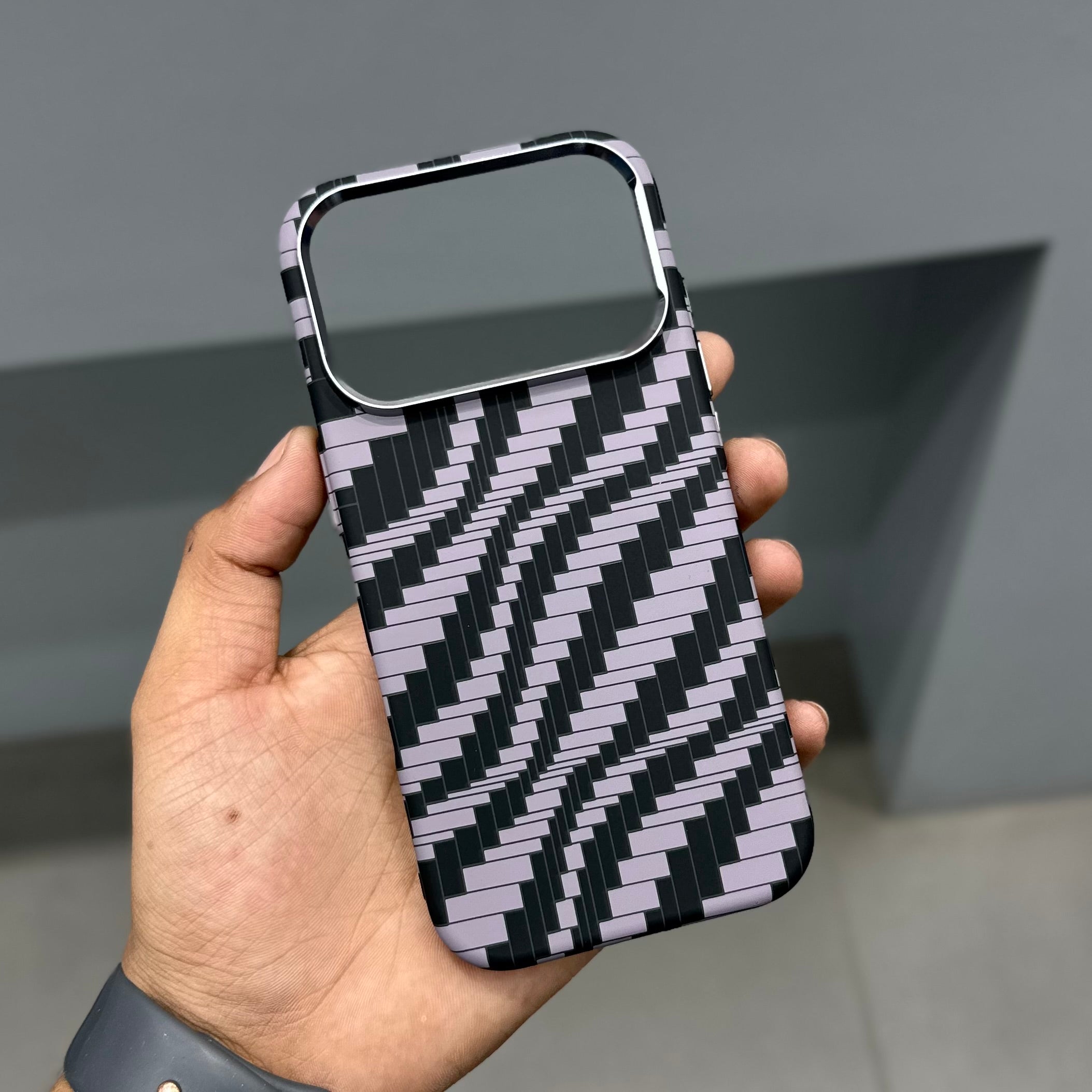 LUXO CARBON CASE - ILLUSION BLACK ( No. 3161 )