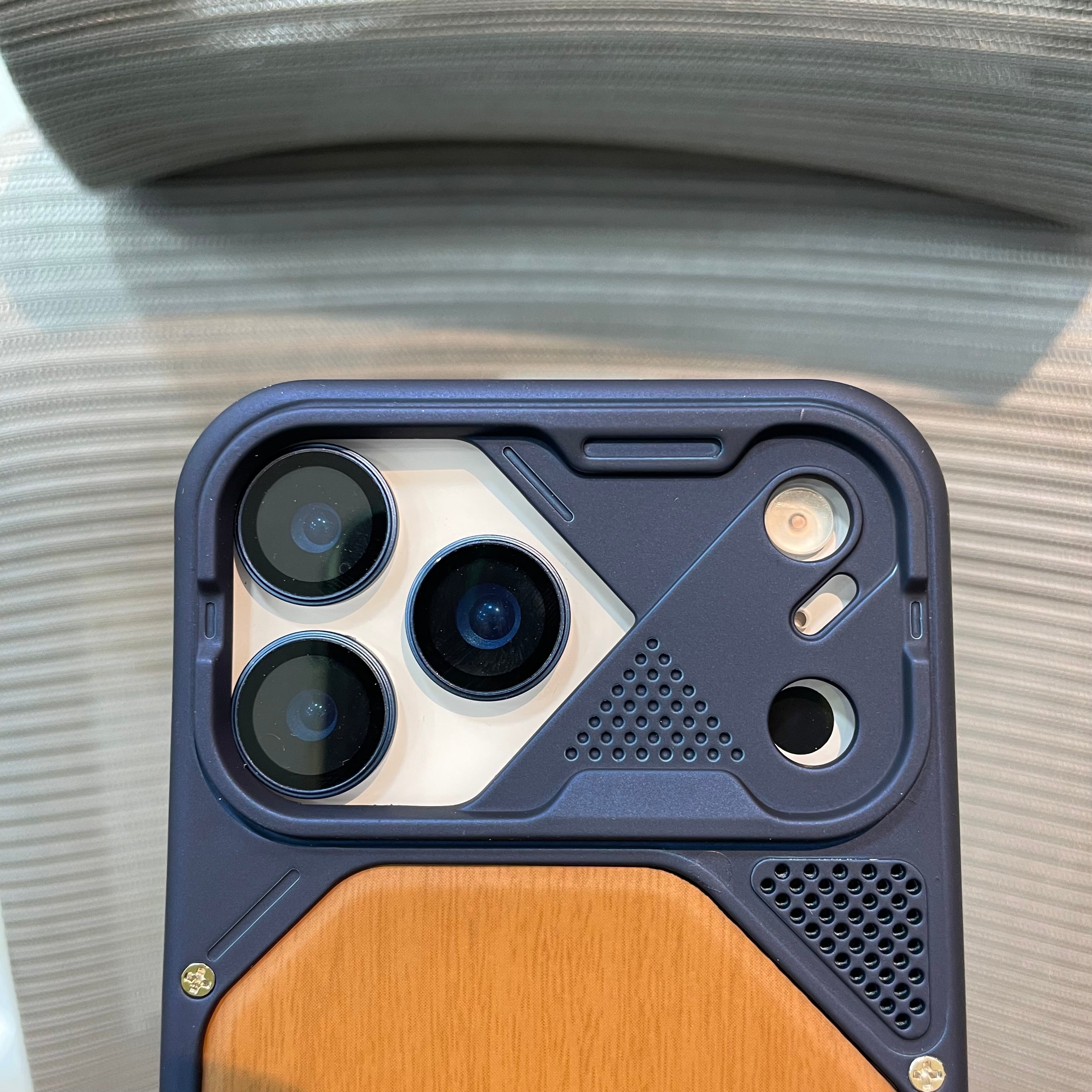 WoodFrame Slim iPhone 17 Pro Max Case